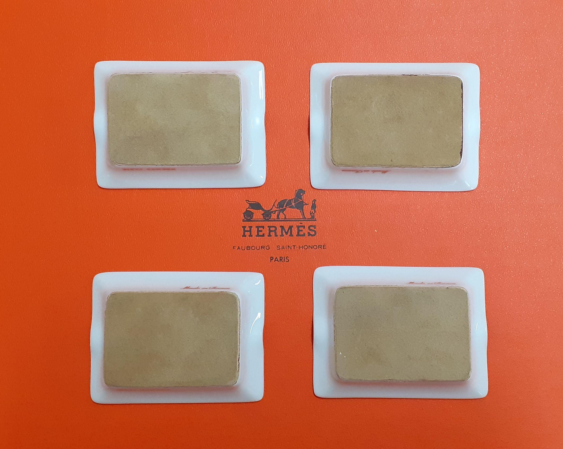 Hermès Set of four Small Ashtrays Porcelain and Gold Animals Prints For Sale 11