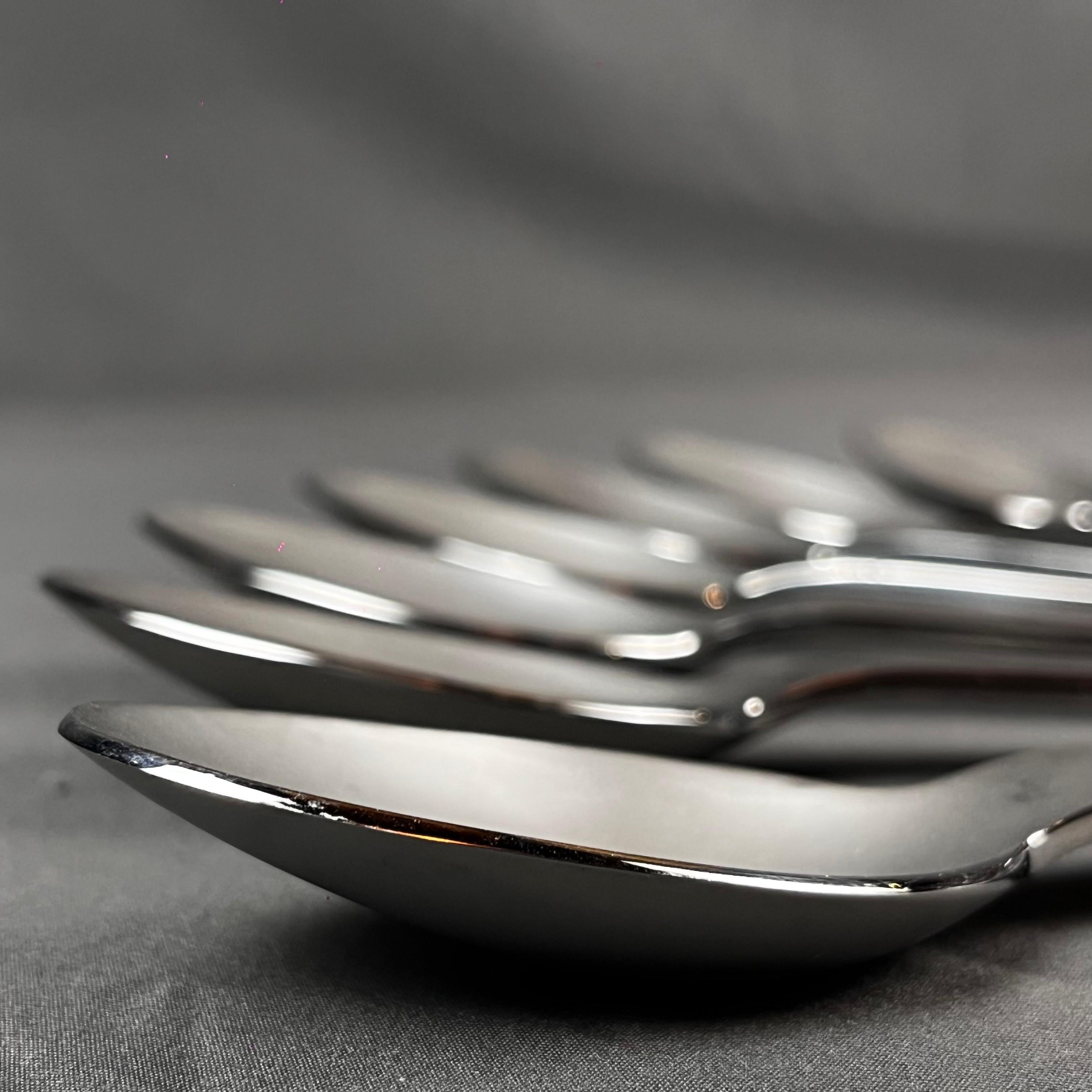 Français Hermès Set de 7 cuillères à soupe HTS Collectional en vente