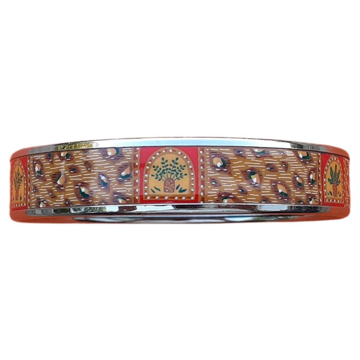 Women's Hermès Set of Bracelet and Earrings Leopard Fur Print Size 65 For Sale