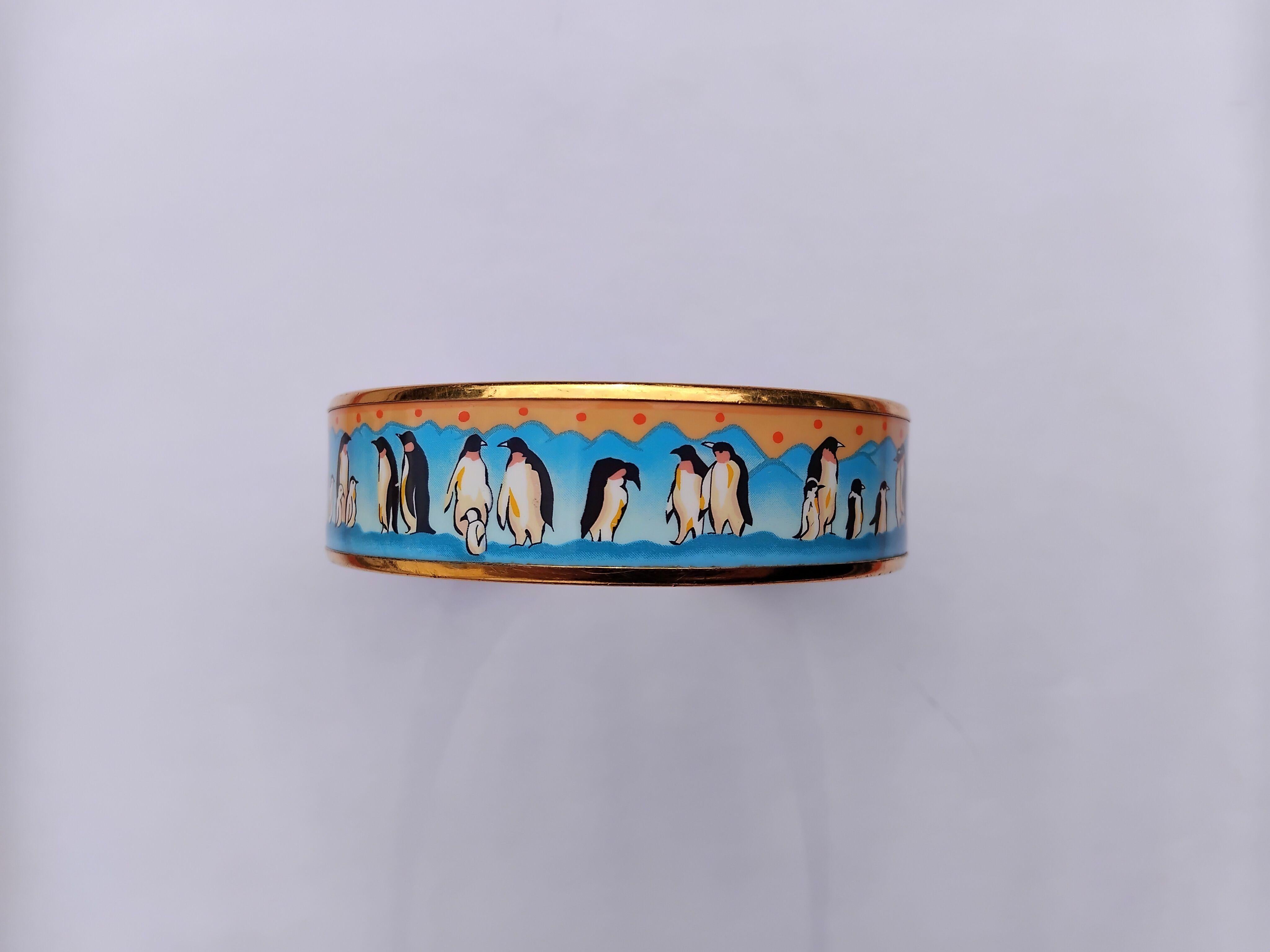 Hermès Set of Bracelet and Earrings Penguins Blue Gold Hdw Size 70 For Sale 2