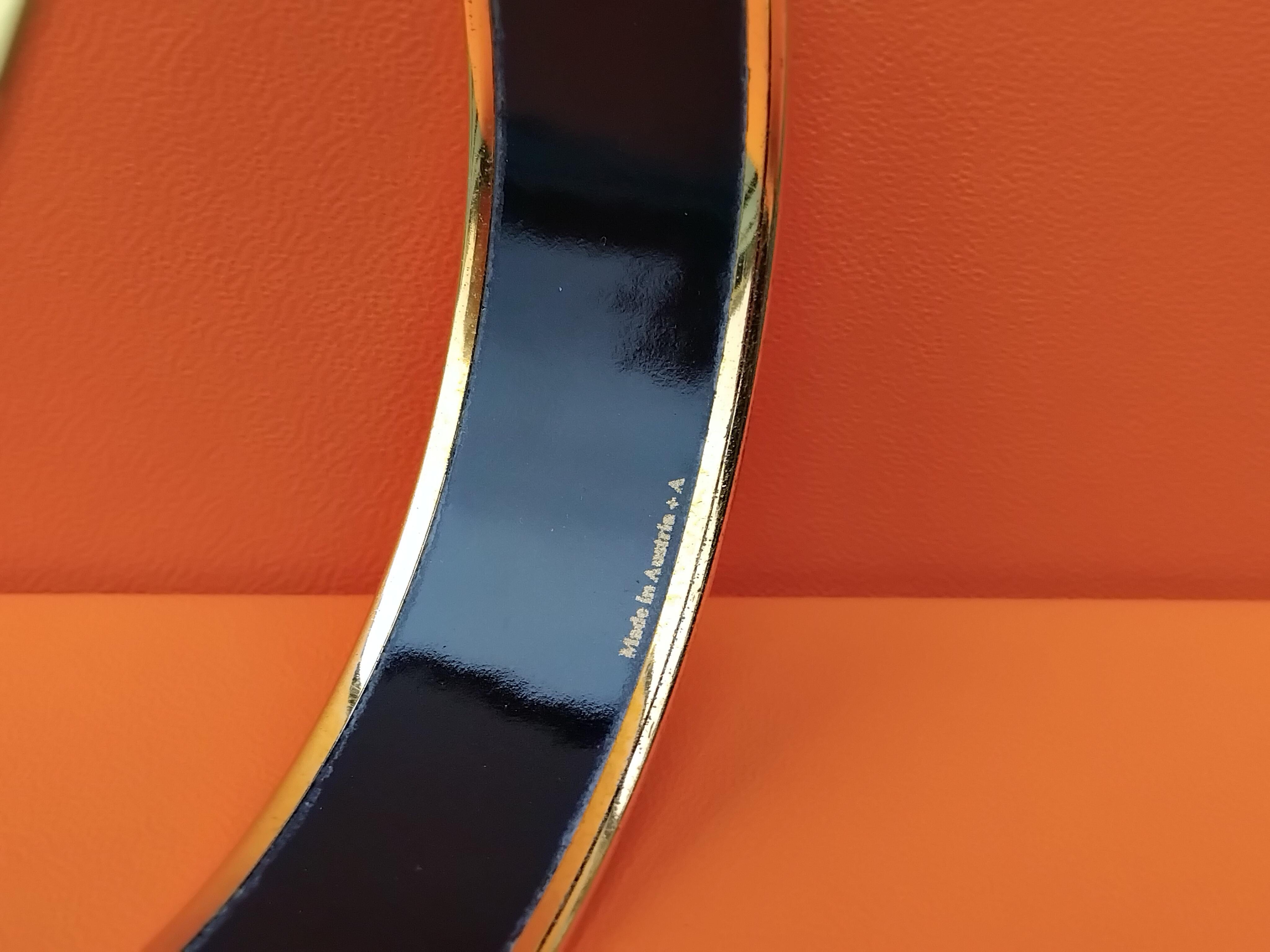Hermès Set of Bracelets and Earrings Greyhound Dog Levriers Print Size 70 For Sale 16