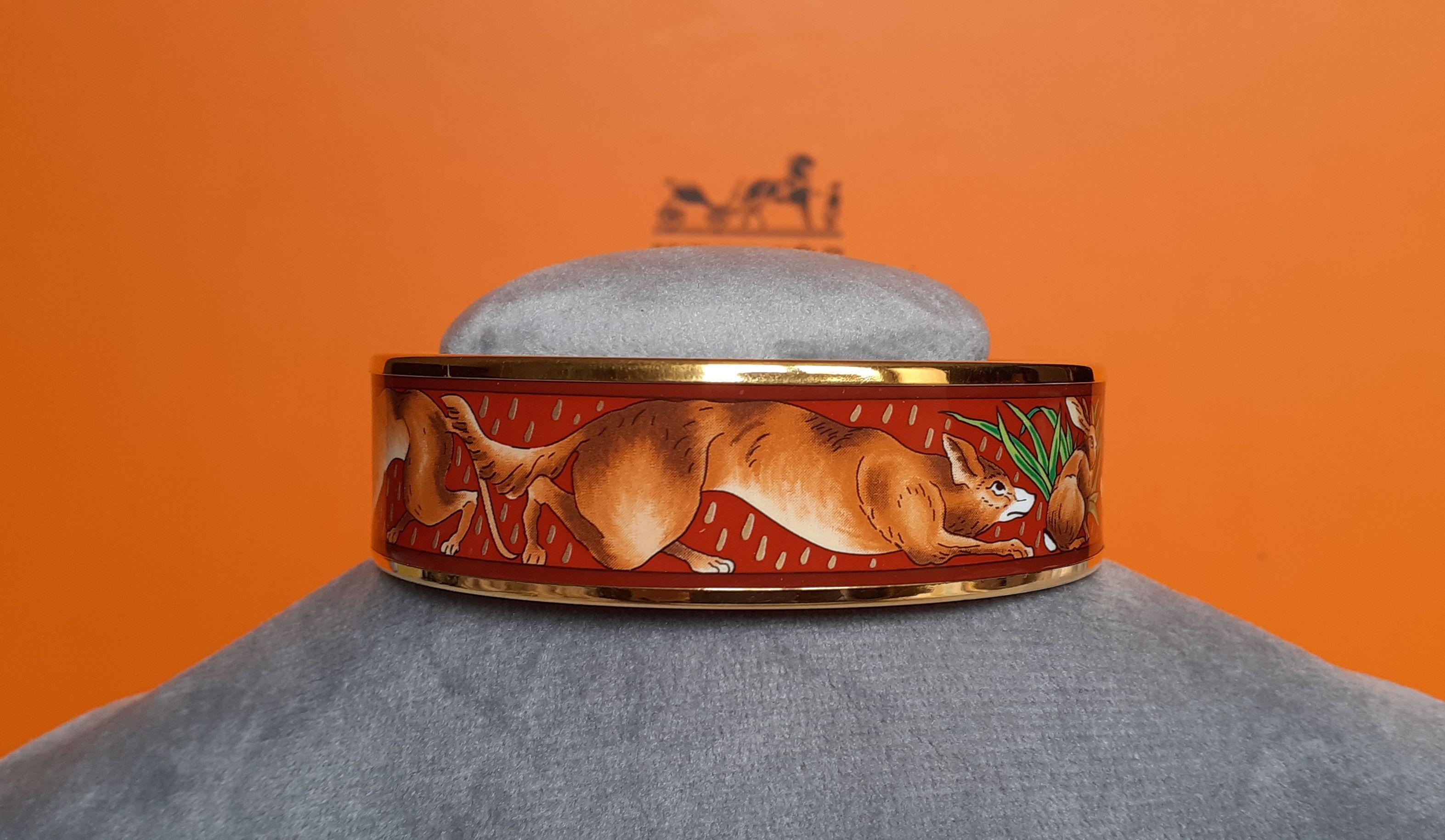 Hermès Set of Enamel Bracelet and Earrings Rabbits Dogs Gold Hdw Size GM 70 For Sale 2
