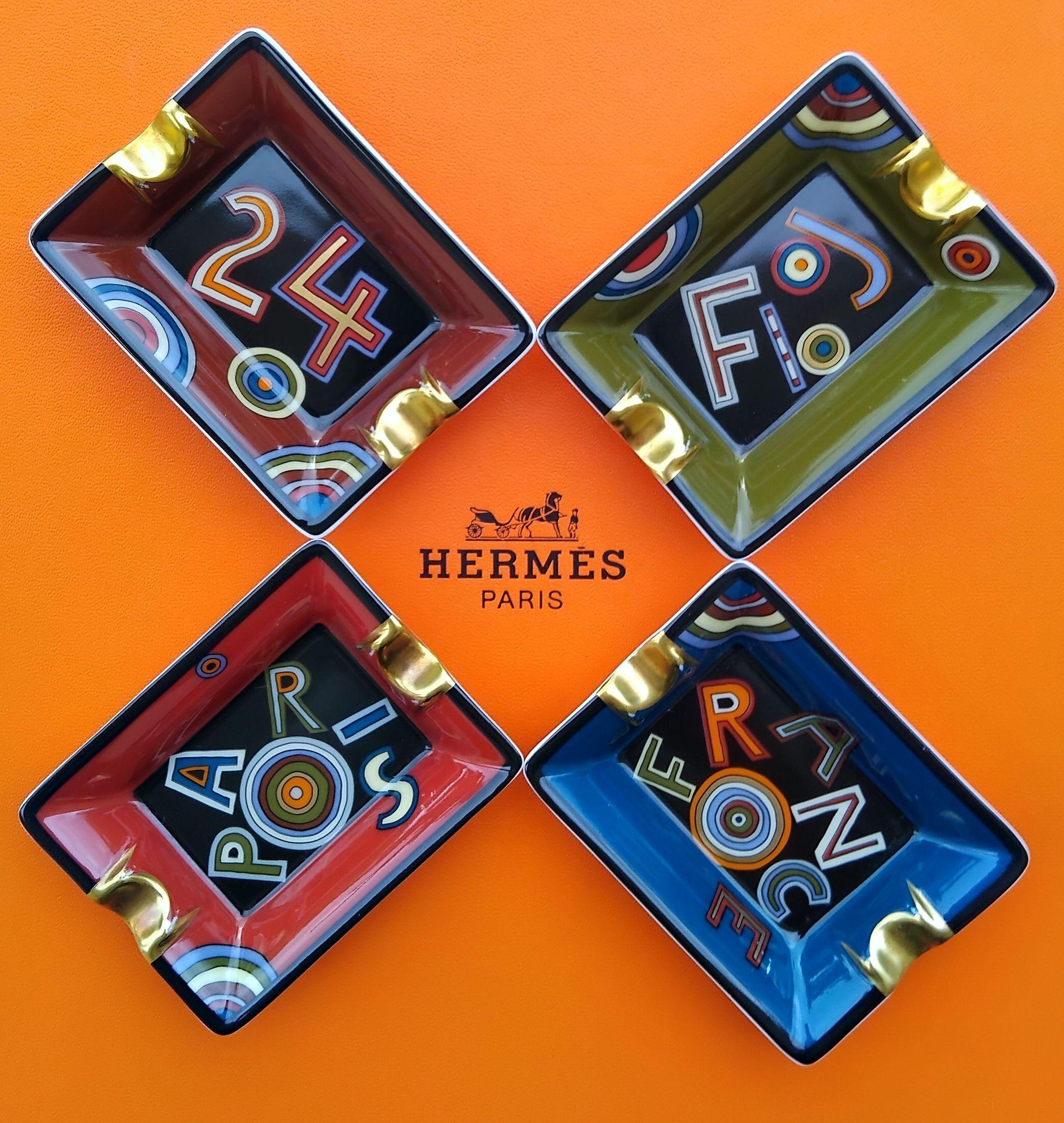 Hermès Set di quattro piccoli posacenere Tohu Bohu in porcellana e oro in vendita 7