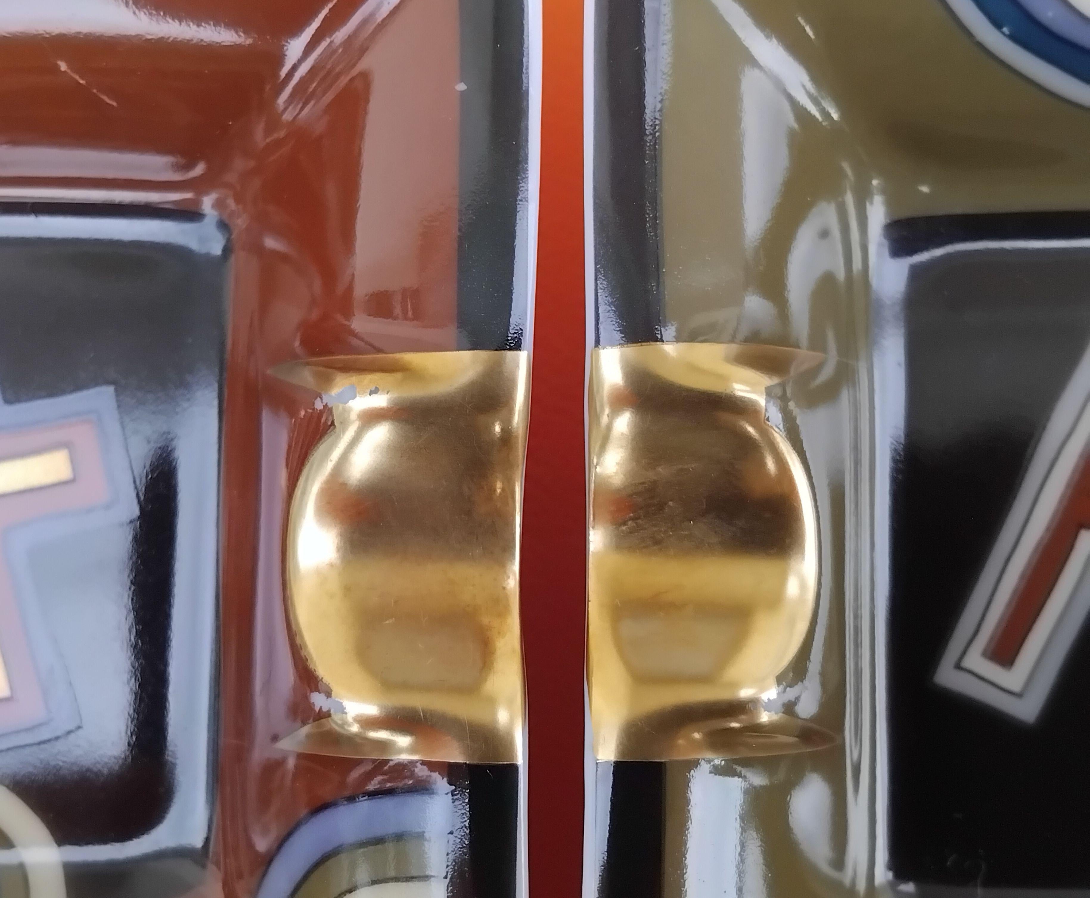 Hermès Set di quattro piccoli posacenere Tohu Bohu in porcellana e oro in vendita 14