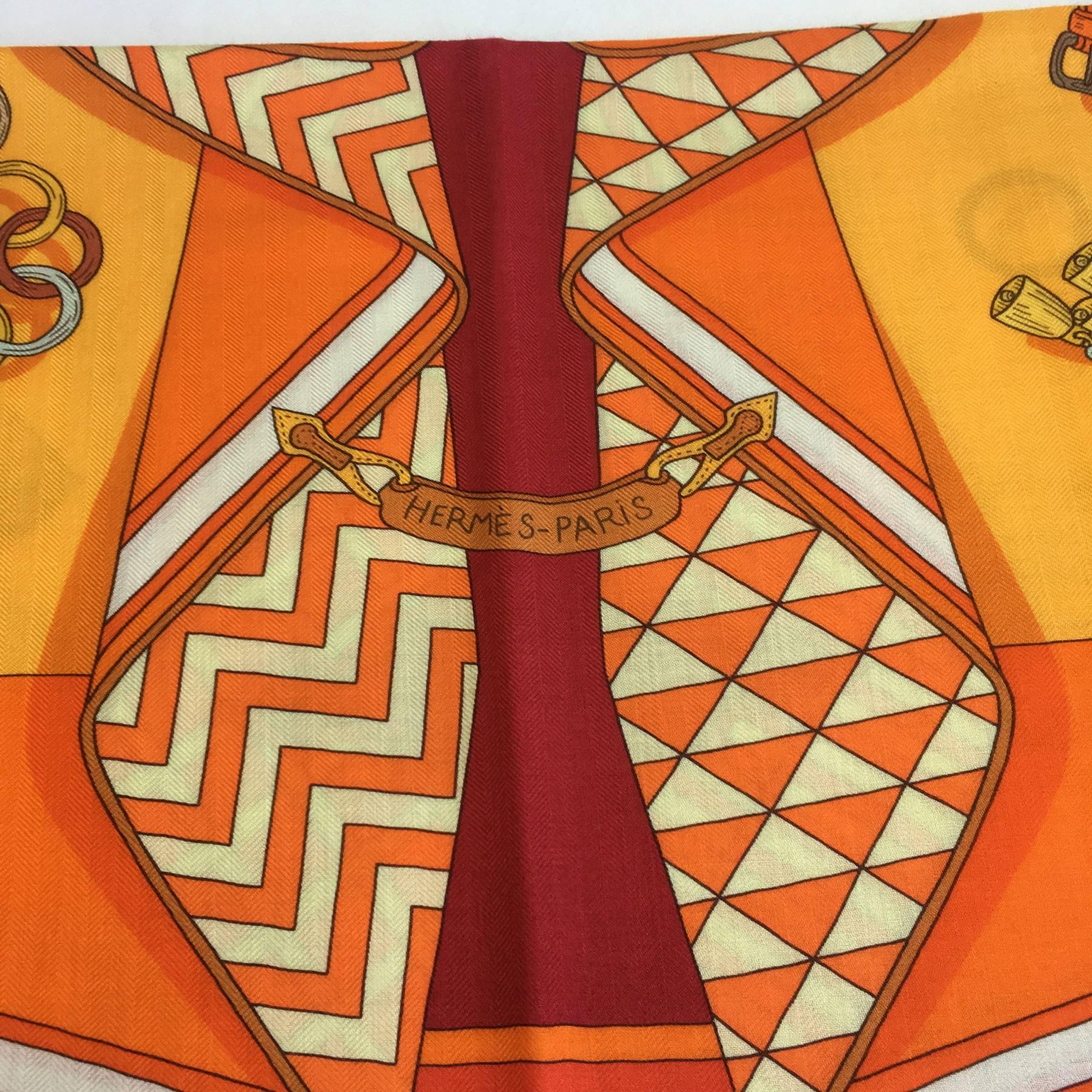 Hermes Shawl Bouquets Selliers in Multicolored Cashmere and Silk In Good Condition In Paris, FR