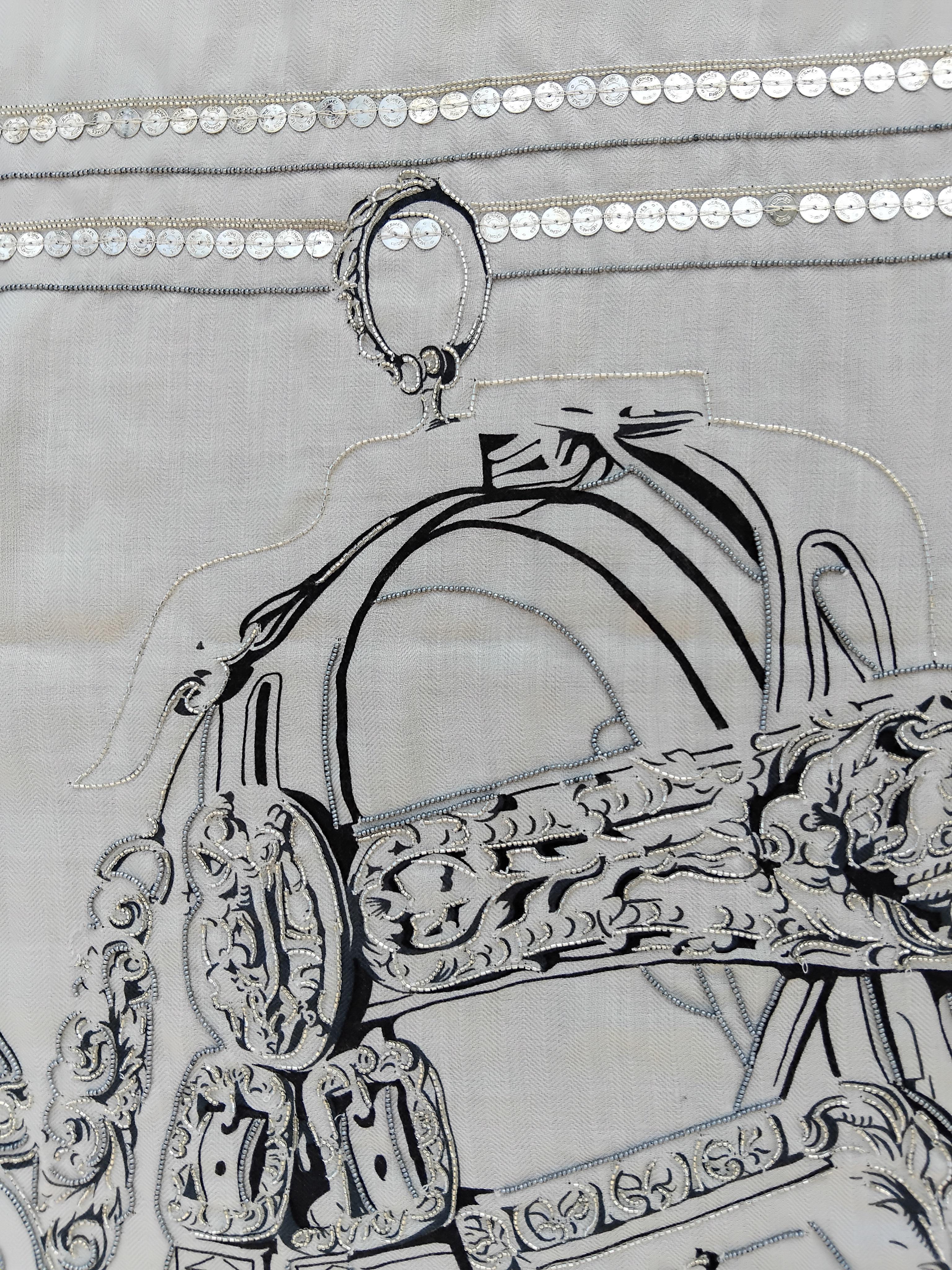 Hermès Shawl Scarf Brides De Gala Precious Embroidered Cashmere Silk 140 cm For Sale 9