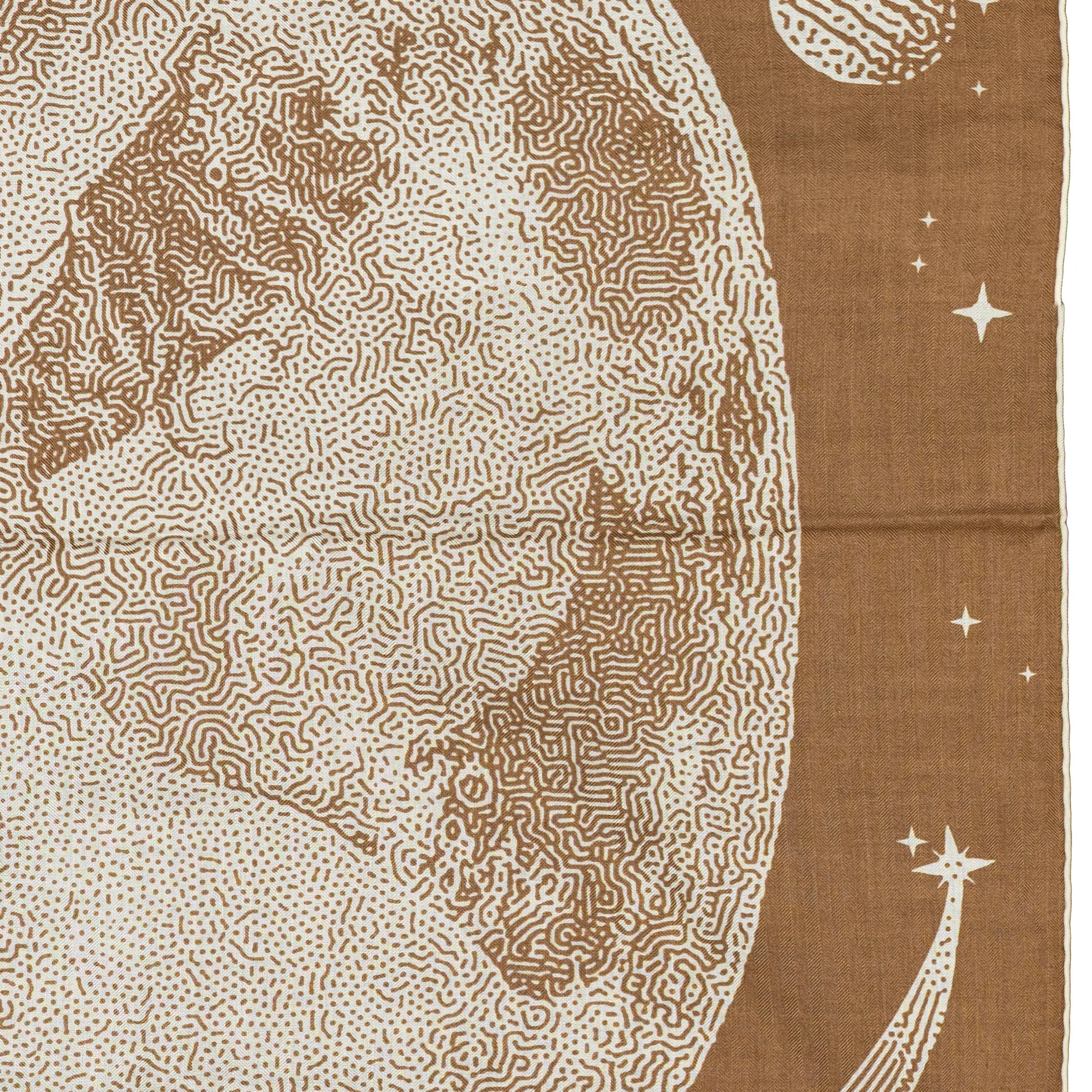 Hermes Shawl Clair de Lune – CS140 – Camel – Blanc - New Store Tag For Sale 3