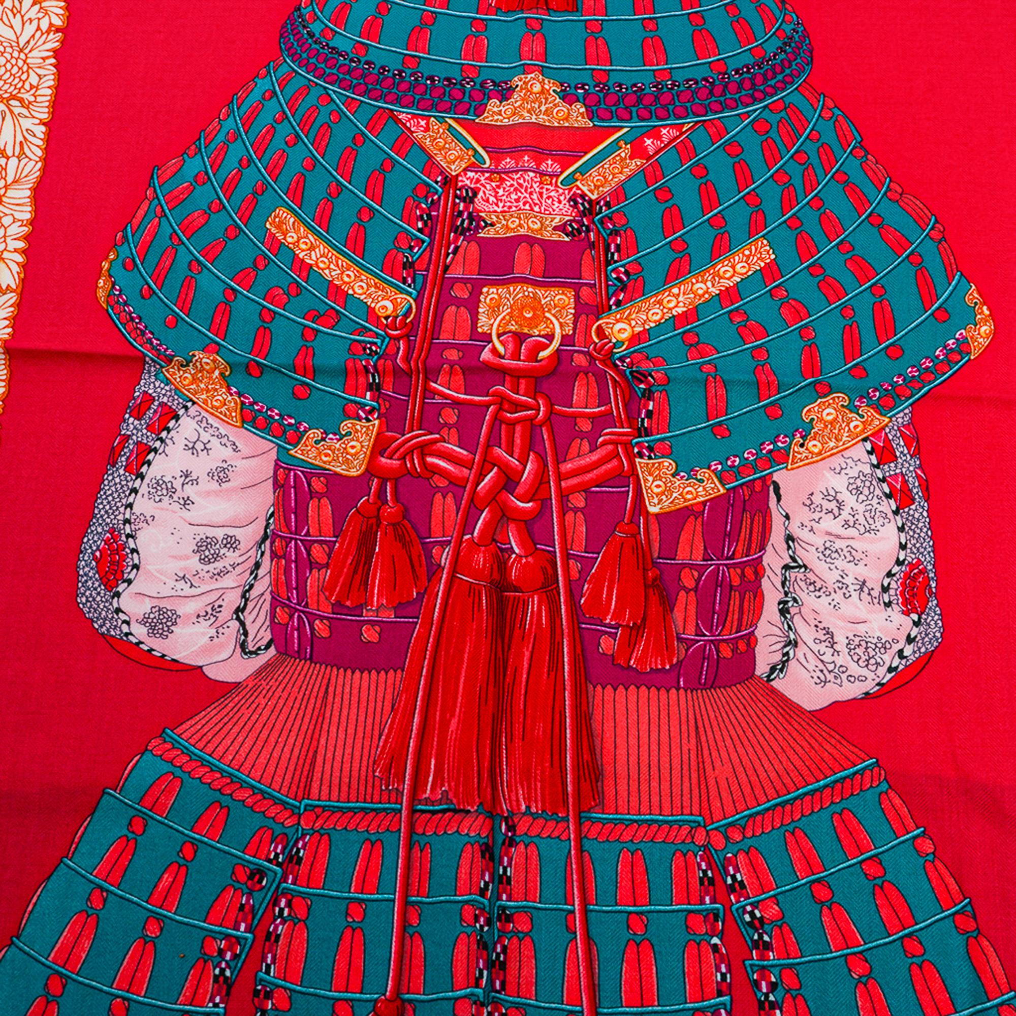 Châle Hermès GM Parures de Samouraïs en cachemire rose indien vert corail 140 cm, Neuf en vente 3