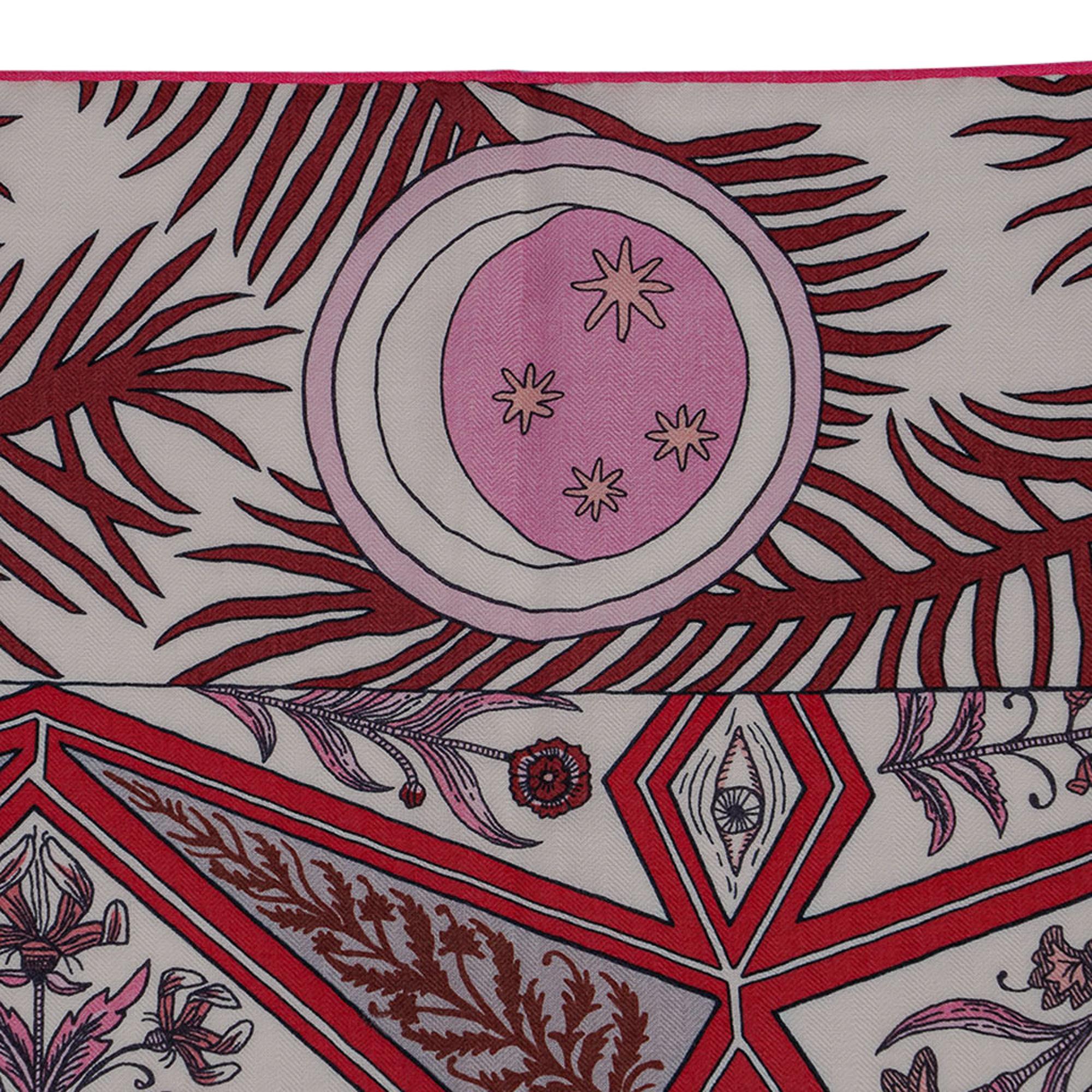 Hermes Shawl La Danse des Amazones Cashmere Scarf 140 Vieux Rose Gris  Blanc For Sale 6