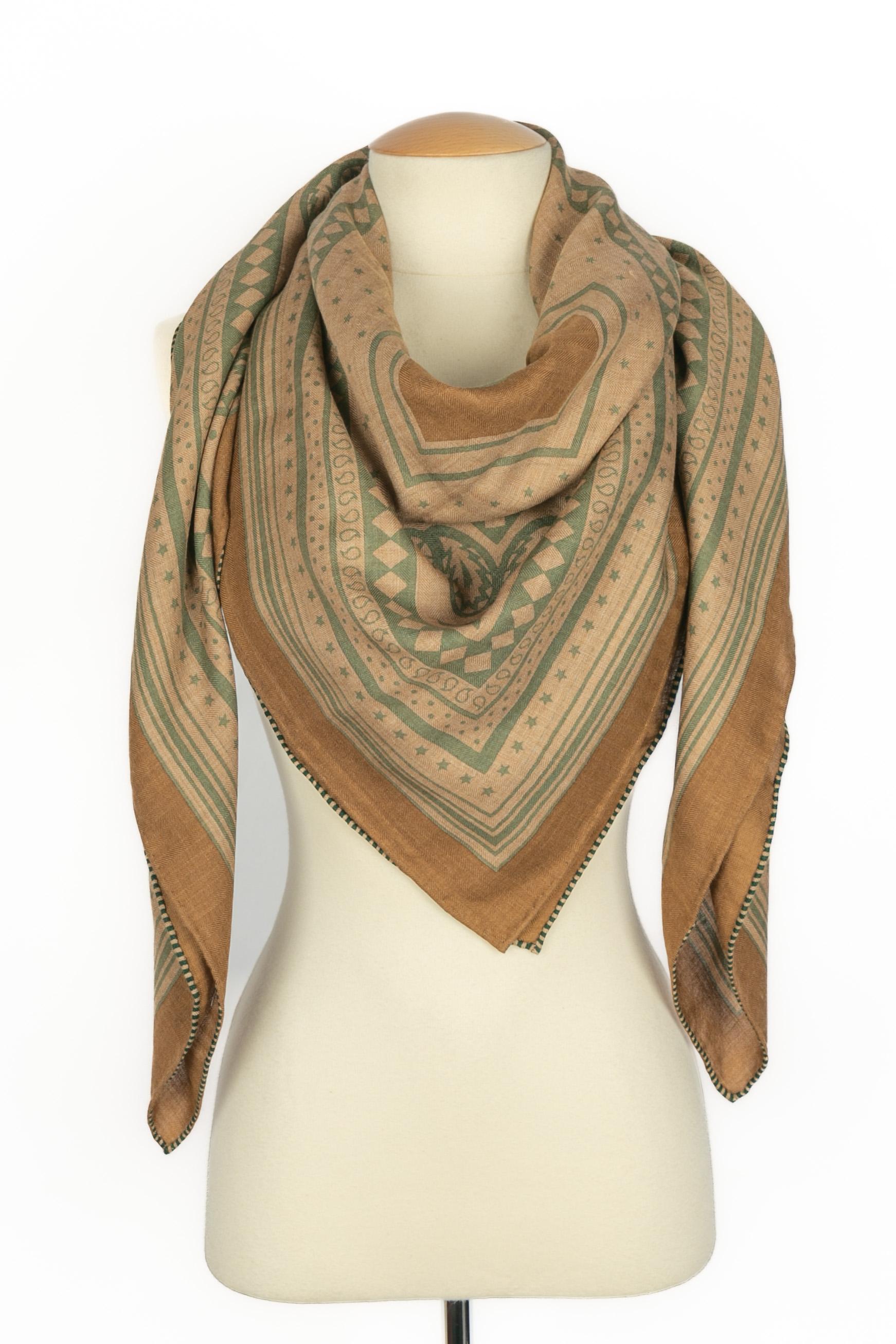 Brown Hermès shawl 'Les Roues de Phaeton' For Sale