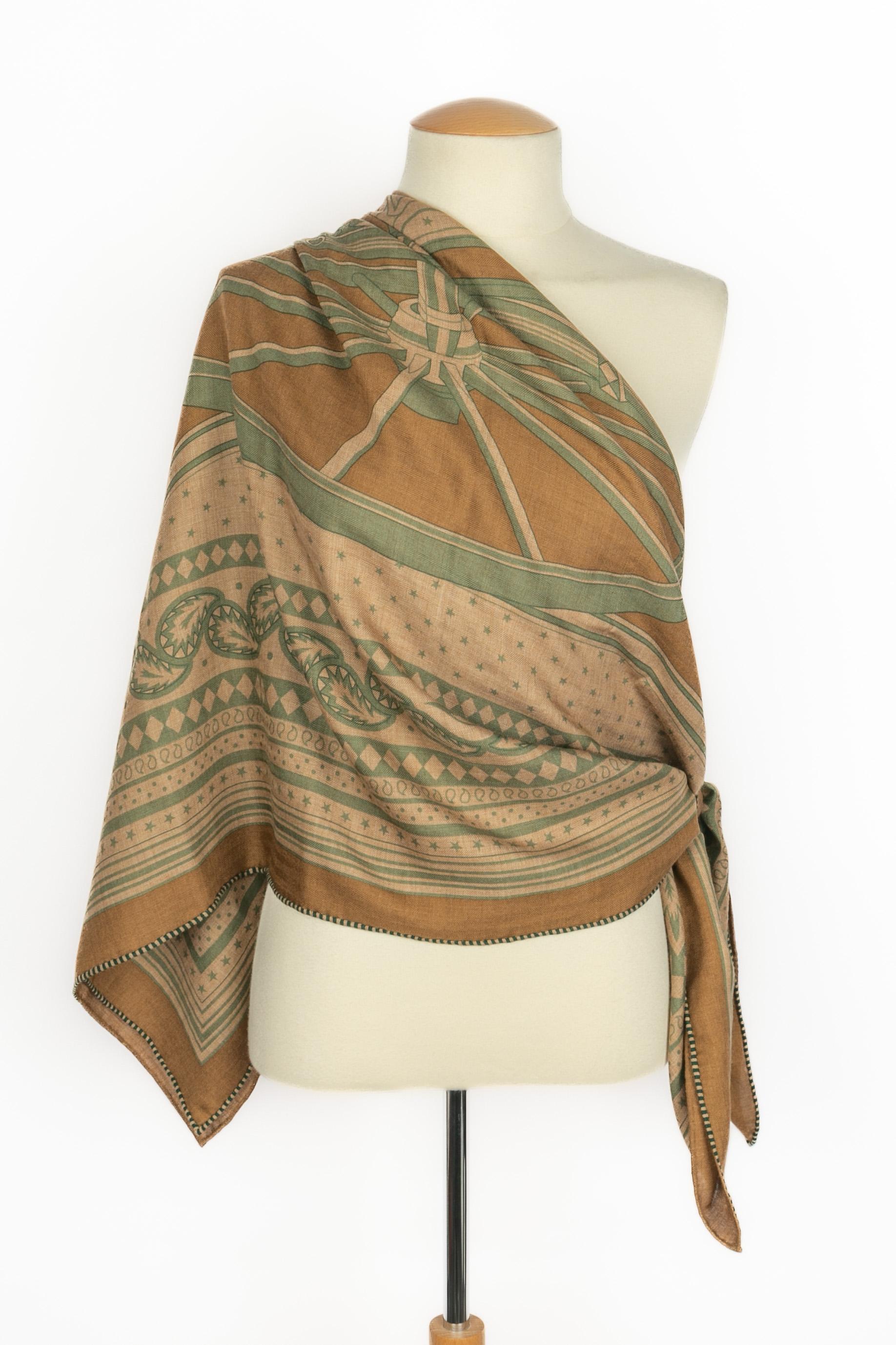 Women's or Men's Hermès shawl 'Les Roues de Phaeton' For Sale