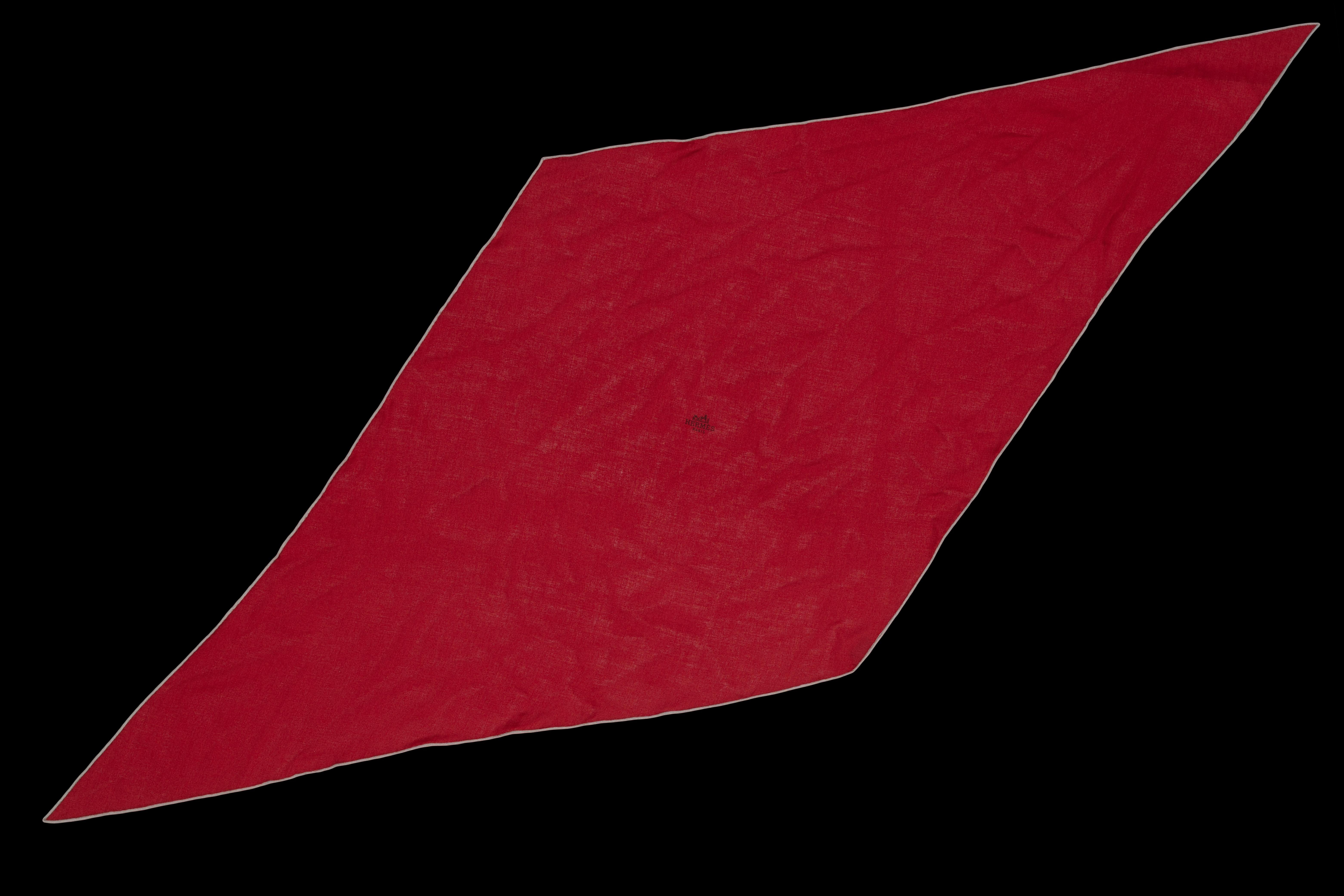 Scialle Hermes Losange Diamond Geant - Rosso -CS 108x104x80cm - NWCT - 2405131642

Marchio: Hermes
Tipo: Scialle Losange Diamond Geant
Artista :
Dimensioni: 108x104x80cm
Colore : Rosso
Tipo: 65% cashmere / 35% seta
Fabbricazione: Made in