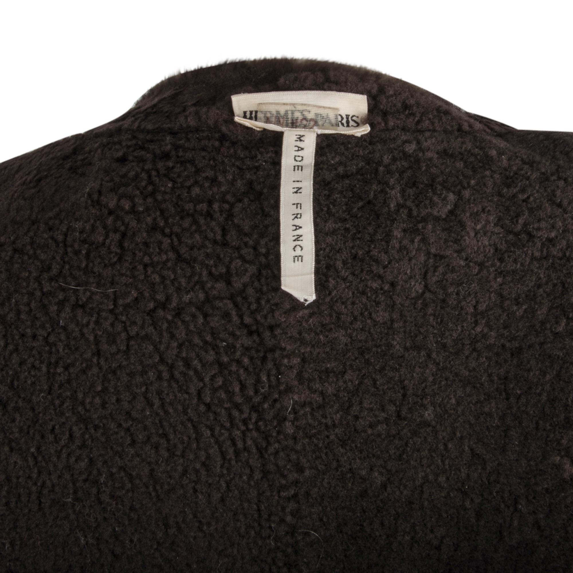 Hermes Shearling Capelet Jacket Dark Brown 3/4 Sleeve 38 / 4 to 6  Striking  For Sale 6