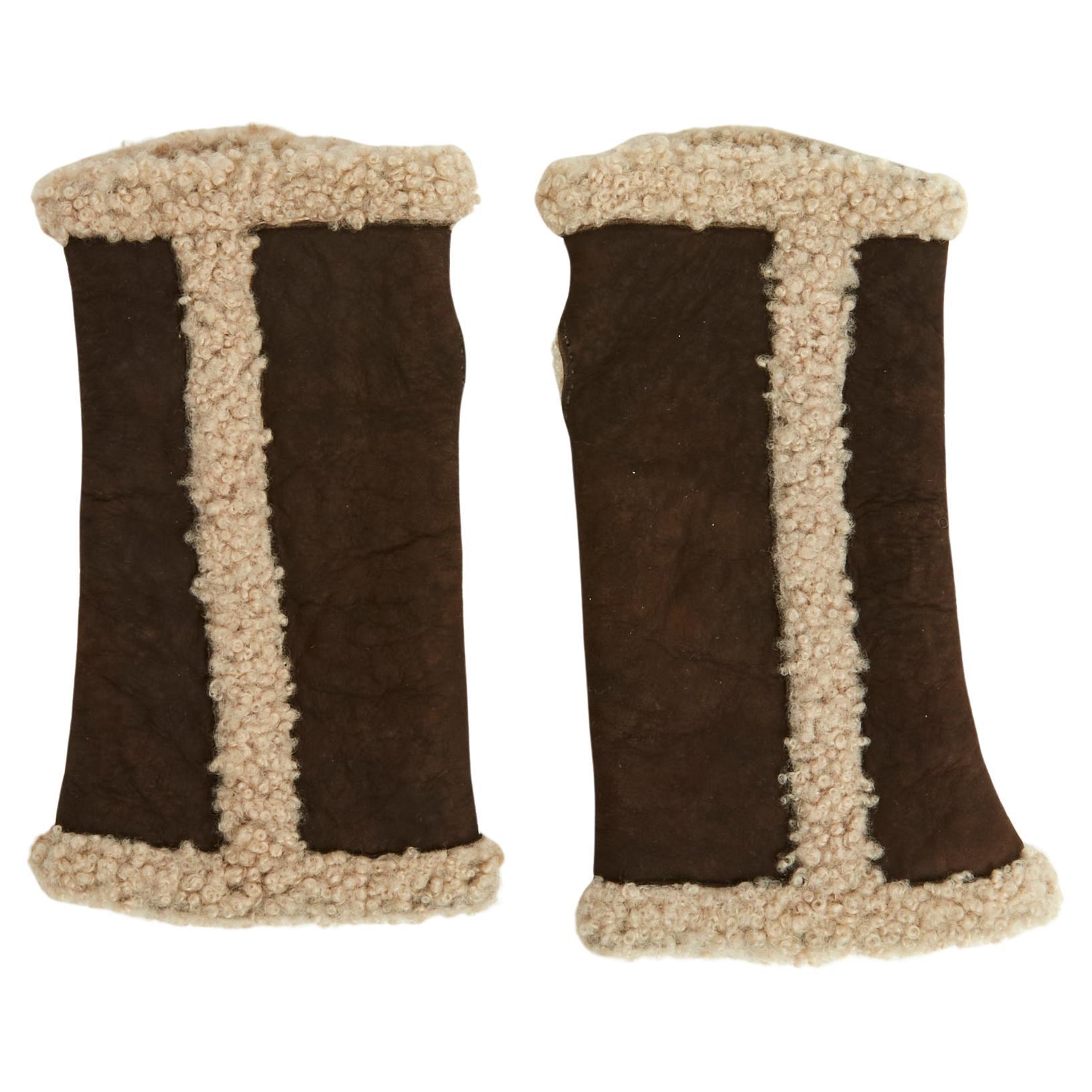 Hermes Shearling Fingerless Gloves Mittens In 6.5