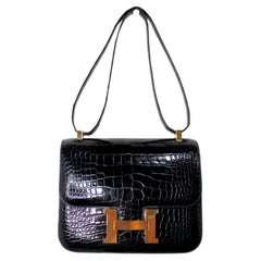 Hermès Shiny Porosus Crocodile Constance 23 Handbag circa 1990s