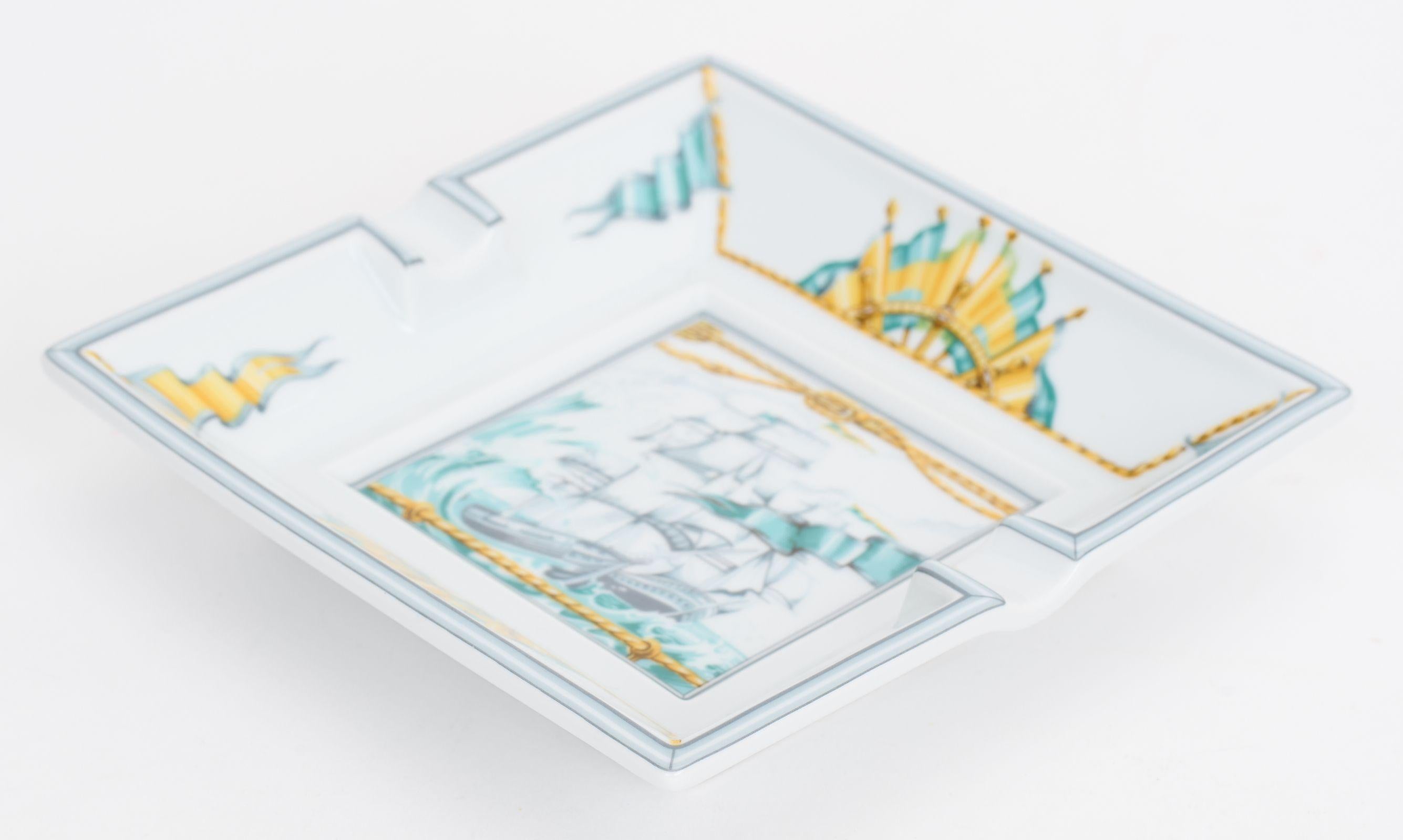 Gray Hermès Ship & Flags Porcelain Ashtray For Sale