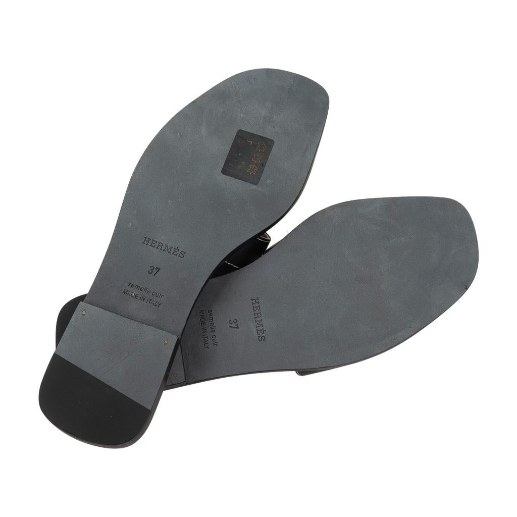 Hermes Shoes Flat Oran Sandal Black Calfskin White Top Stitch 37 / 7 New w/ Box 1