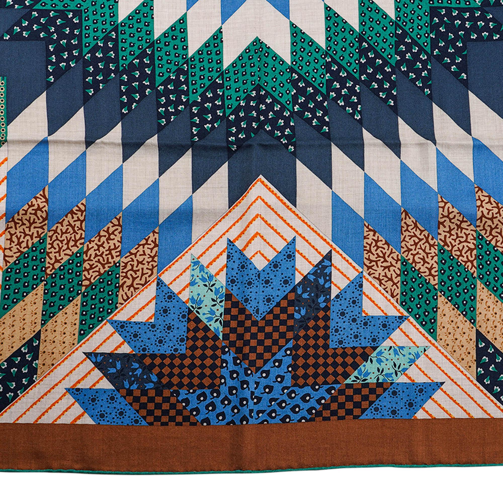 Hermes-Schal aus Seide und Kaschmir 140 American Quilts Noisette Naturel und Vert (Schwarz) im Angebot