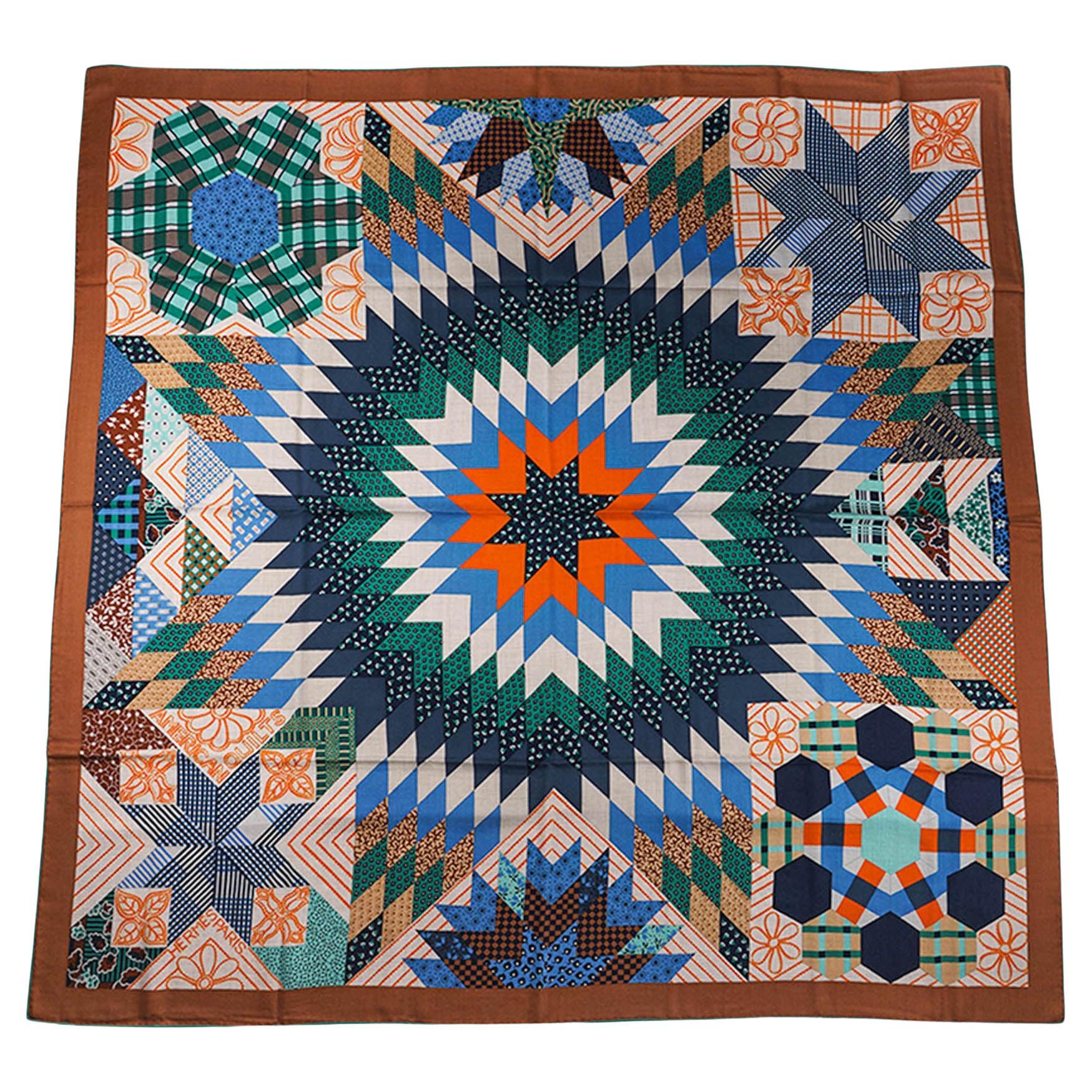 Hermes-Schal aus Seide und Kaschmir 140 American Quilts Noisette Naturel und Vert im Angebot