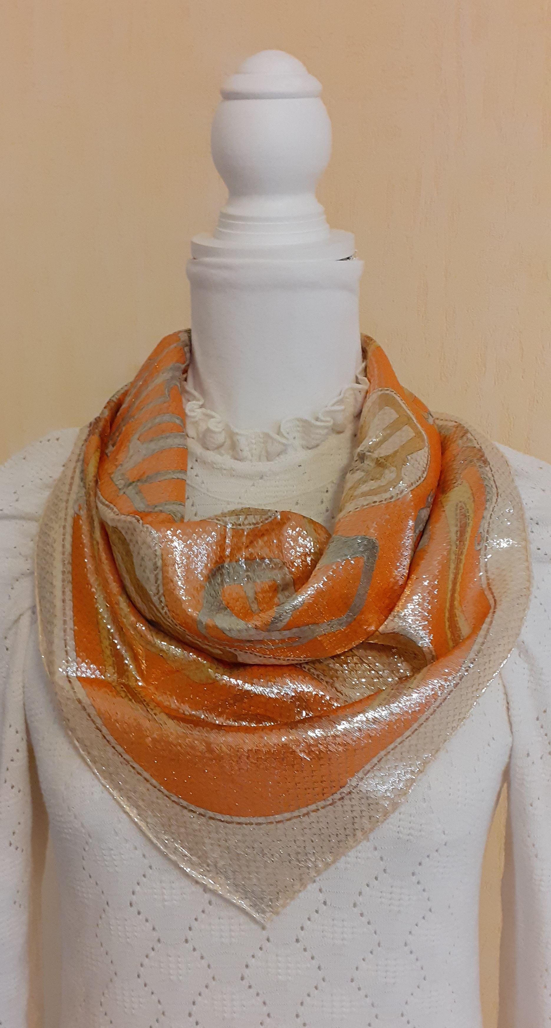 Hermès Silk and Polyster Scarf Bouclerie D'attelage Carré Glitter Rare For Sale 9