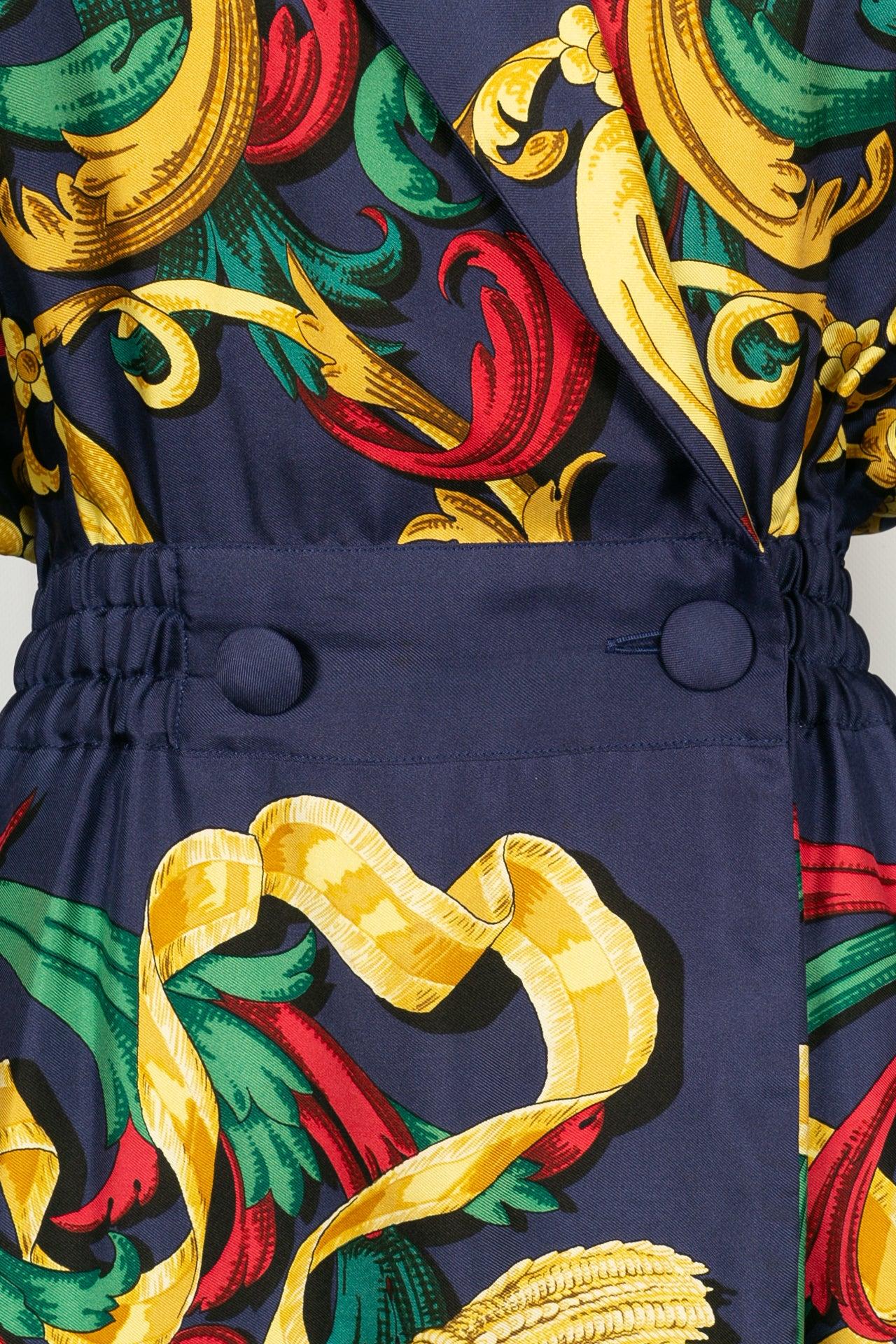 Robe en soie avec bordures en velours noir Hermès en vente 2