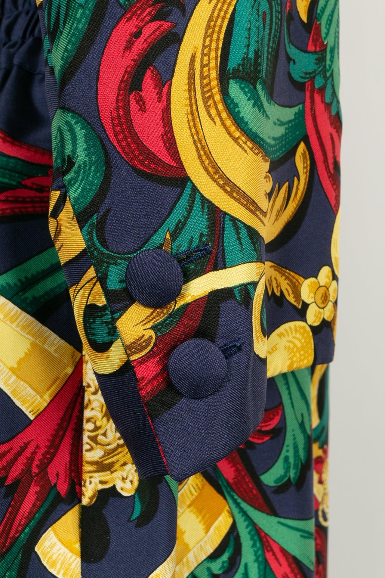 Robe en soie avec bordures en velours noir Hermès en vente 3