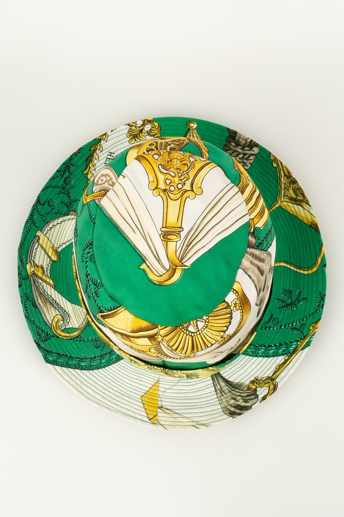 Hermes Silk Hat in Green and White For Sale 1