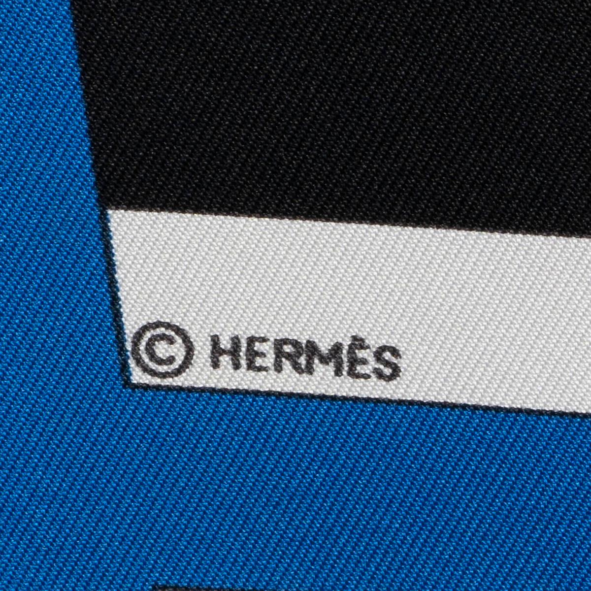 HERMES silk LA FEMME AU CARRE 90 Twill Scarf blue For Sale 1
