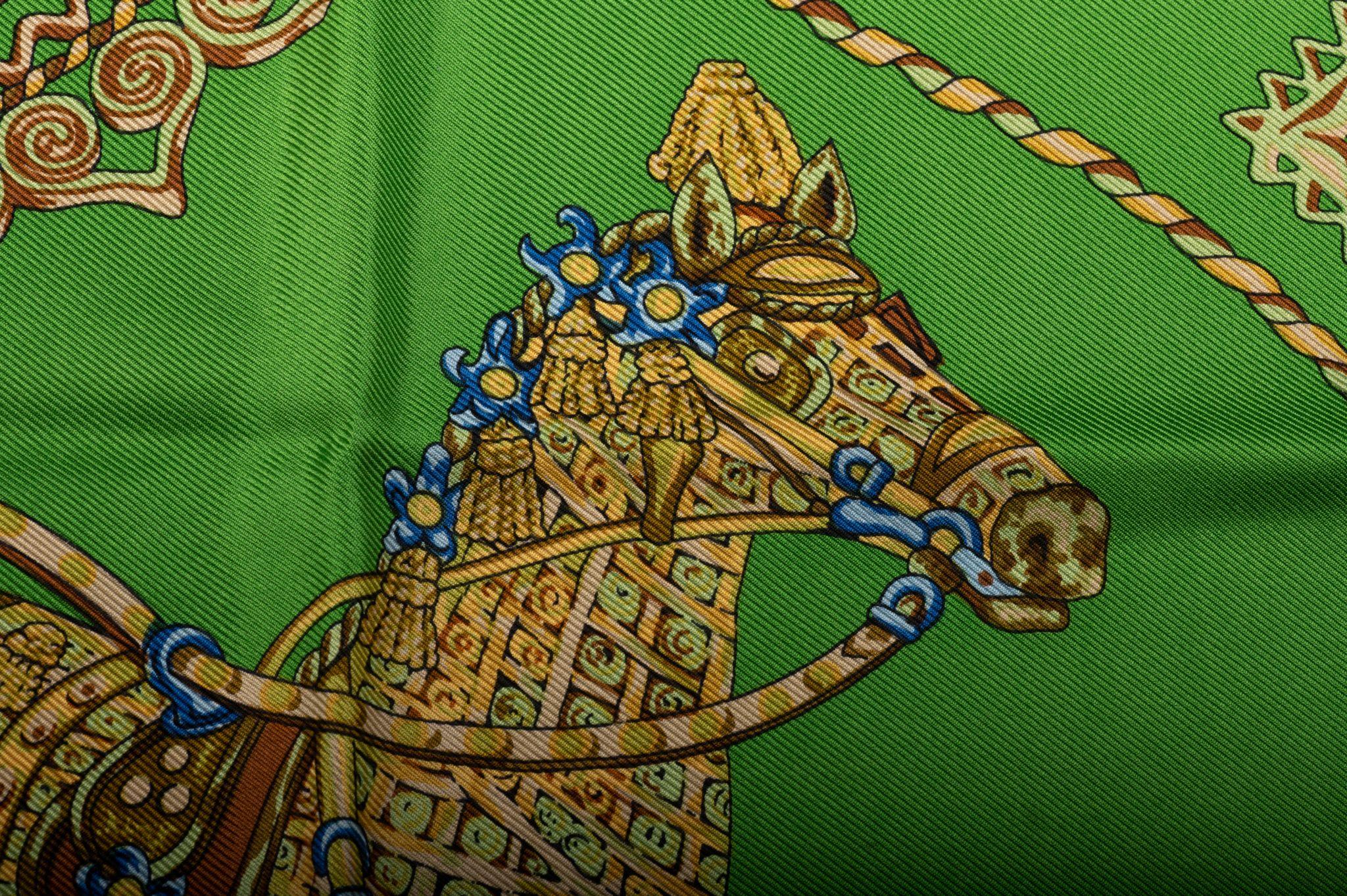 Hermès Silk Paperdes Scarf, Claudia In Good Condition In West Hollywood, CA