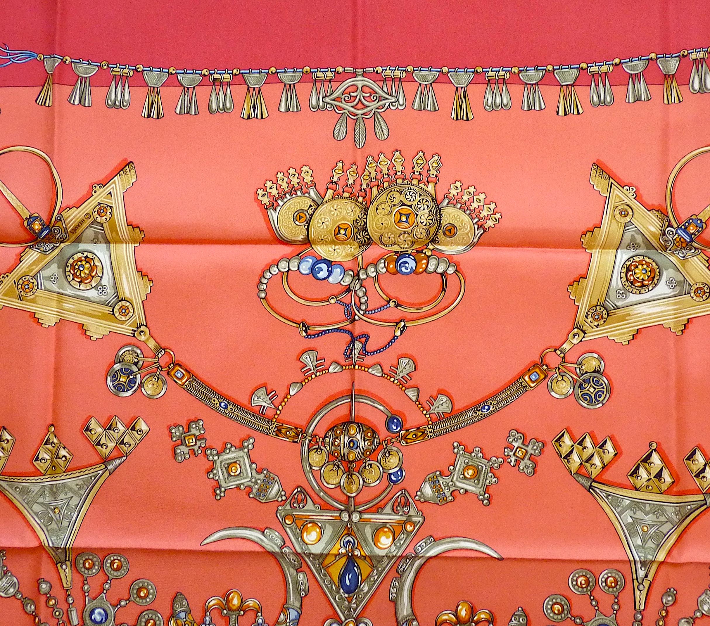 HERMES Silk Scarf 90cm Parures des Sables, Brand New In New Condition For Sale In CHAMPEAUX-SUR-SARTHE, FR