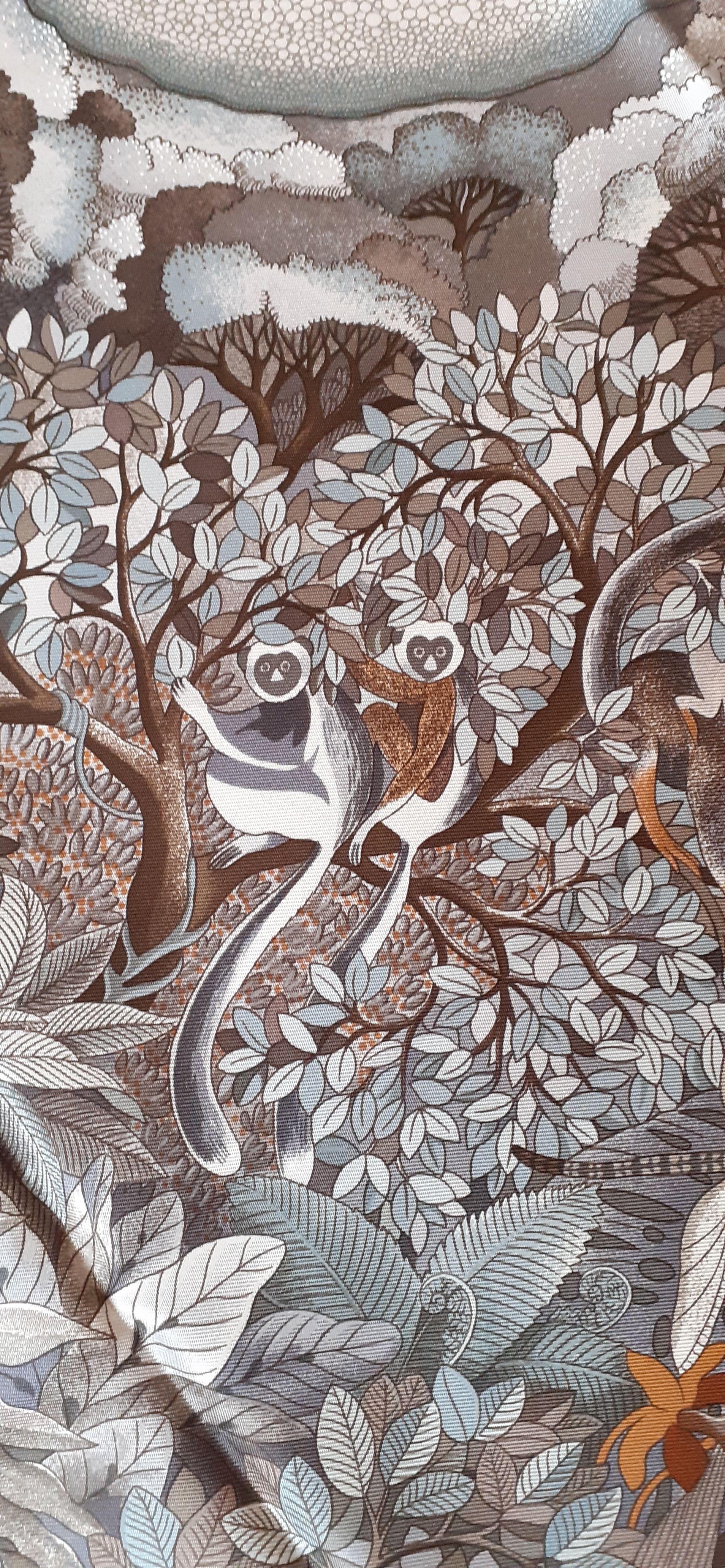 Hermès Silk Scarf Au Coeur De La Vie Aline Honore White Brown 90 cm 10