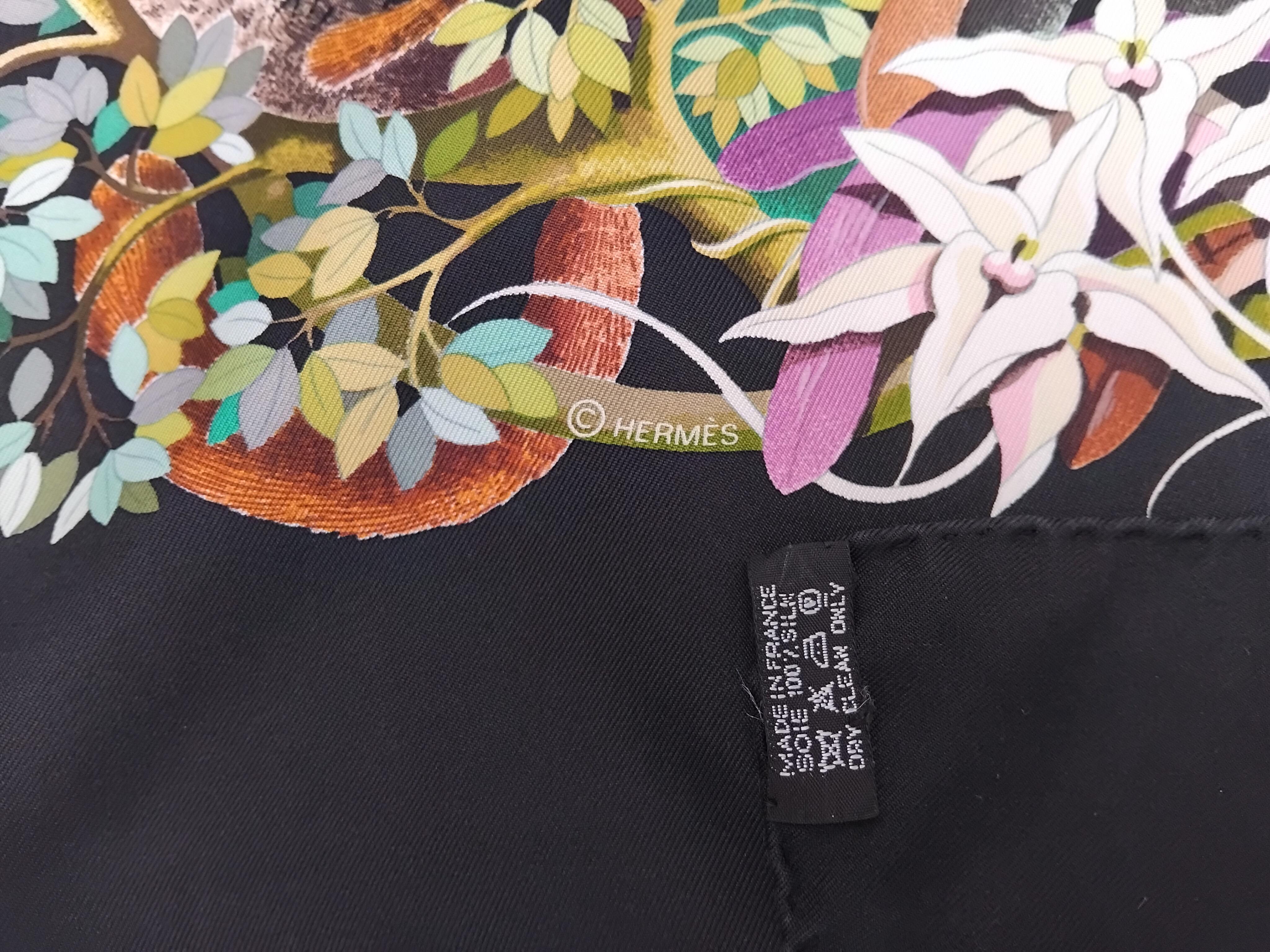Hermès Silk Scarf Au Coeur De La Vie Aline Honore White Brown 90 cm For Sale 14