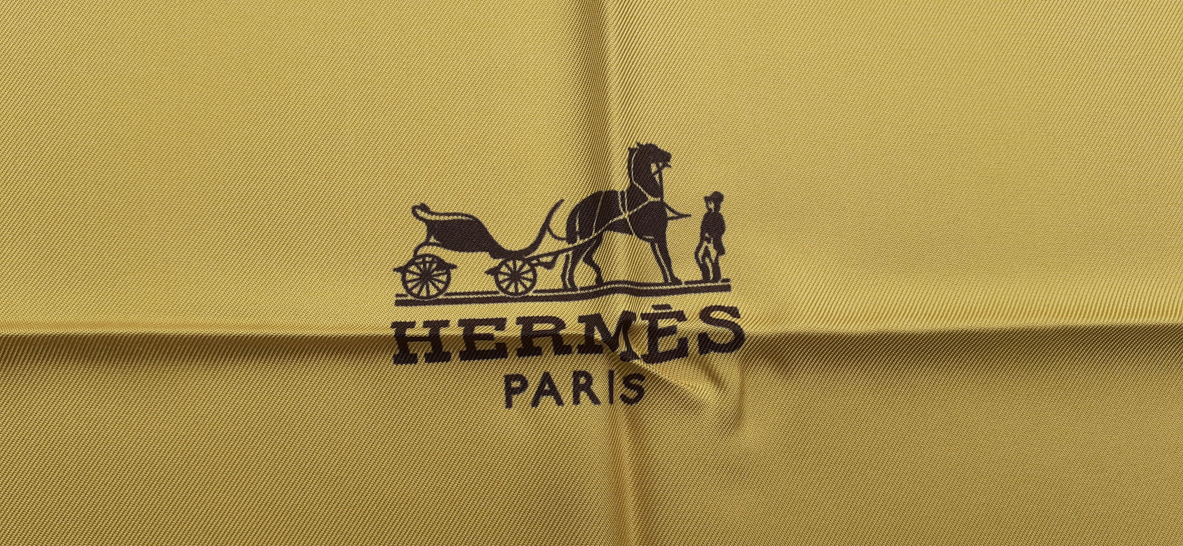 Beige Hermès Silk Scarf Boite Au Vol Bali Barret 90 cm For Sale
