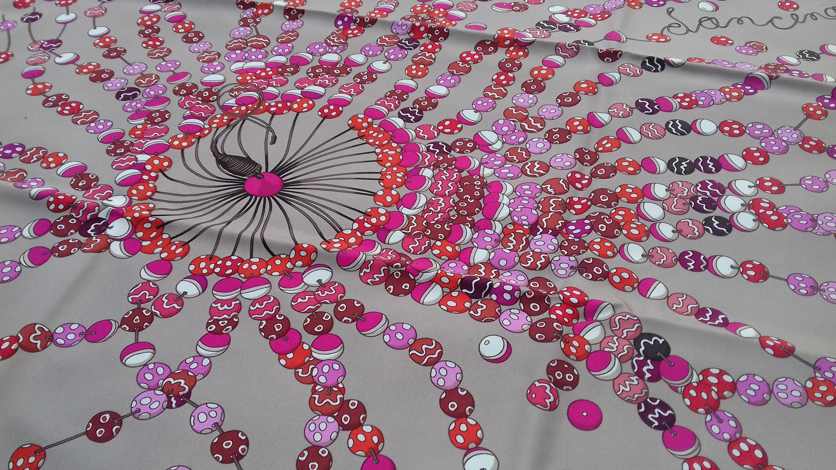 Hermès Silk Scarf Carré Dancing Pearls Virgine Jamin 90 cm In New Condition In Corcoué Sur Logne, Loire-Atlantique