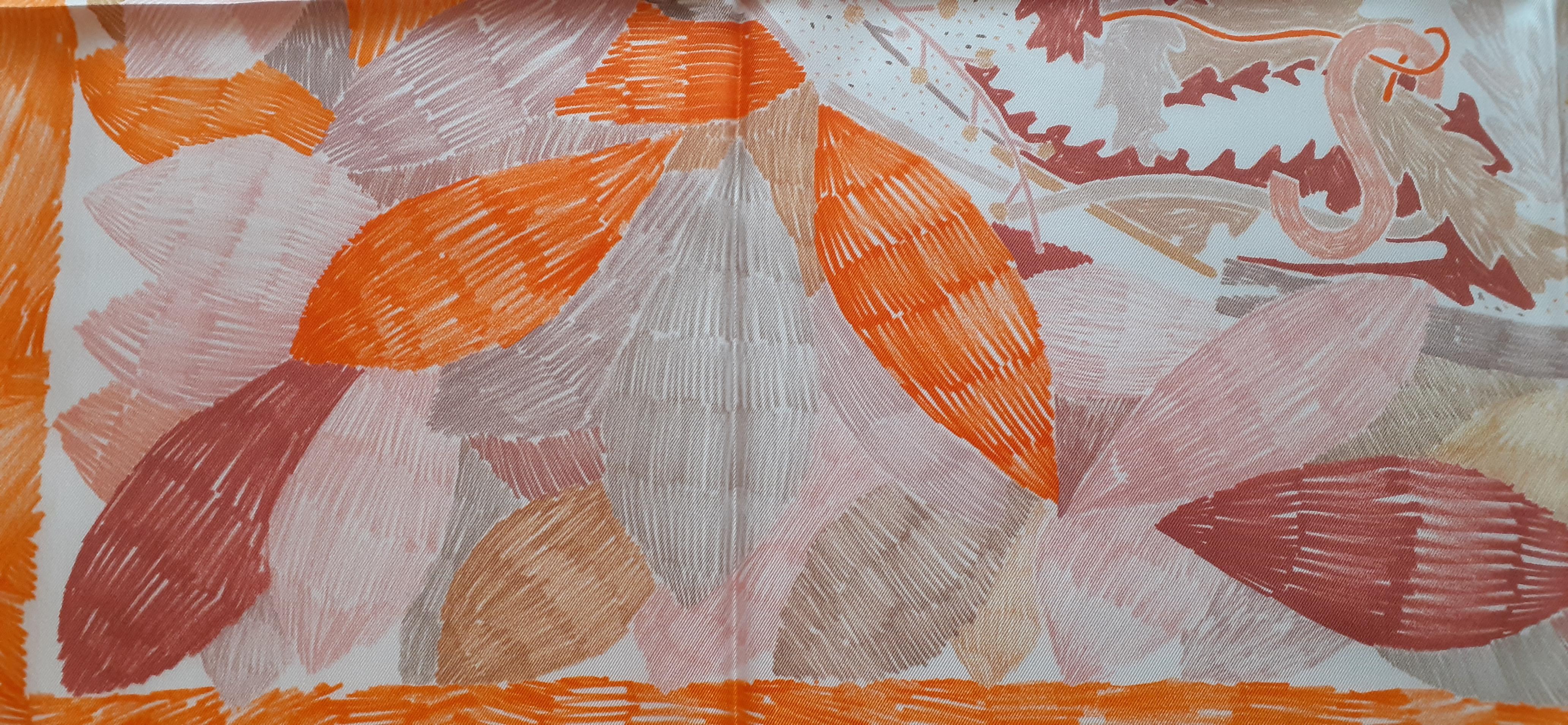 Hermès - Foulard en soie Chacun Fait Son Nid Beige Orange Rose 90 cm Pour femmes en vente