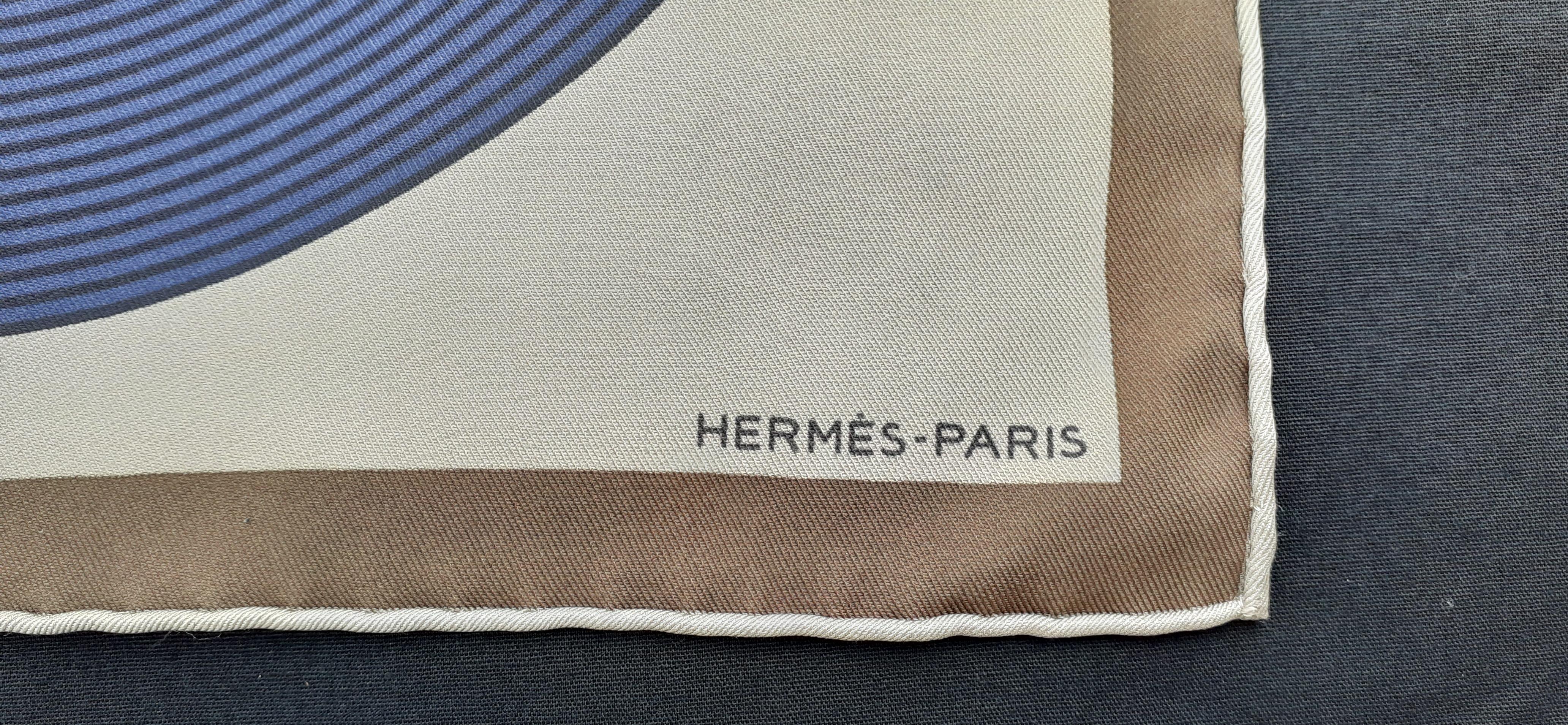 Hermès Silk Scarf Chaine D'ancre Pattern Green Khaki Blue 70 cm  5
