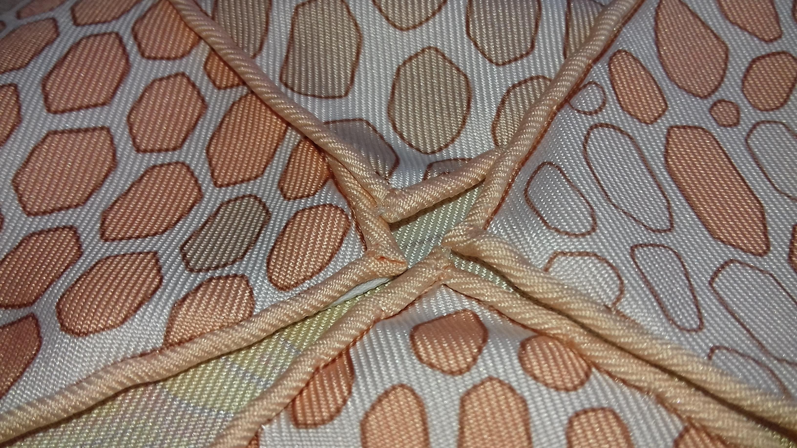 Hermès Silk Scarf De Madras A Zakynthos Turtle Pink Beige 35 inches 4