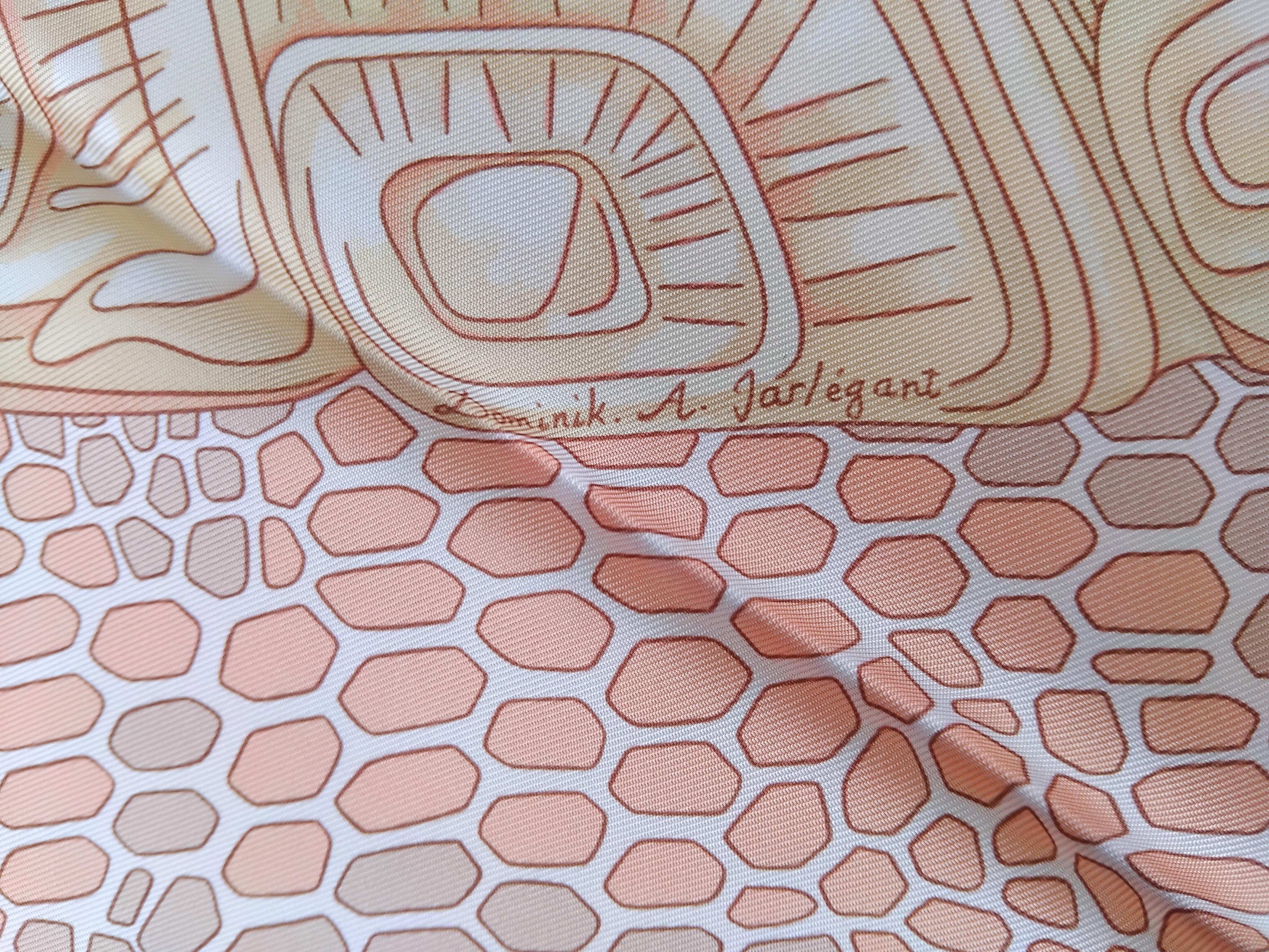 Hermès Silk Scarf De Madras A Zakynthos Turtle Pink Beige 35 inches For Sale 8
