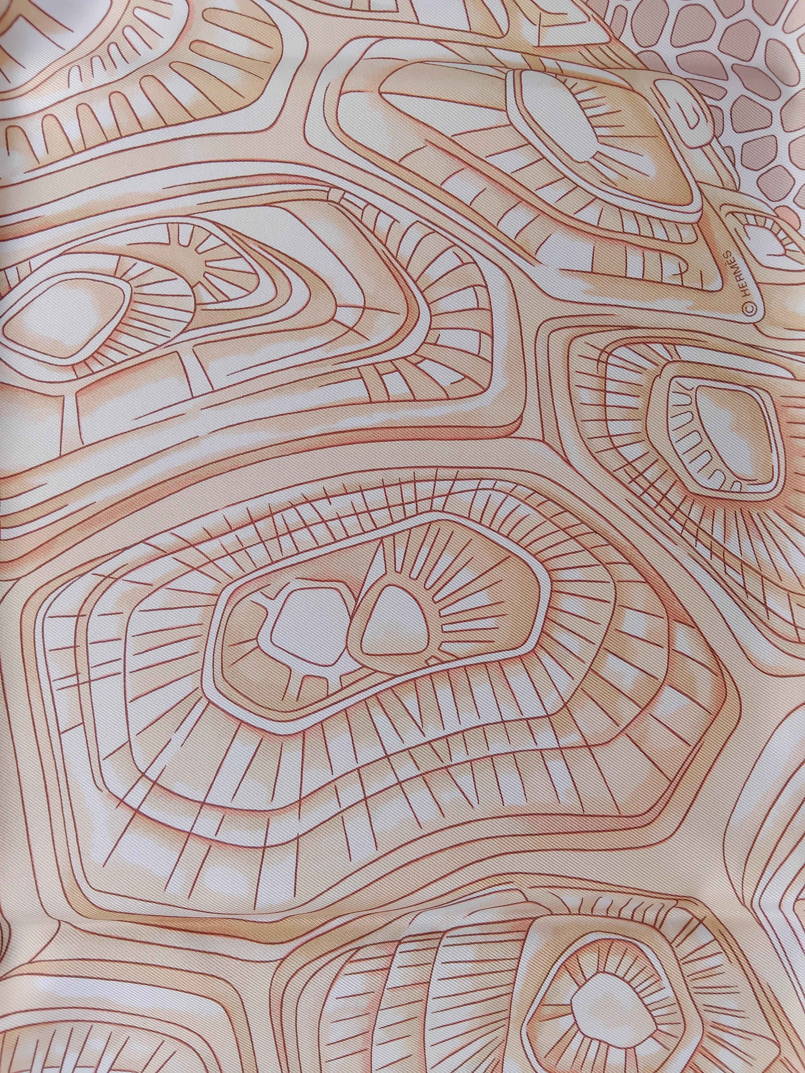 Hermès Silk Scarf De Madras A Zakynthos Turtle Pink Beige 35 inches For Sale 3