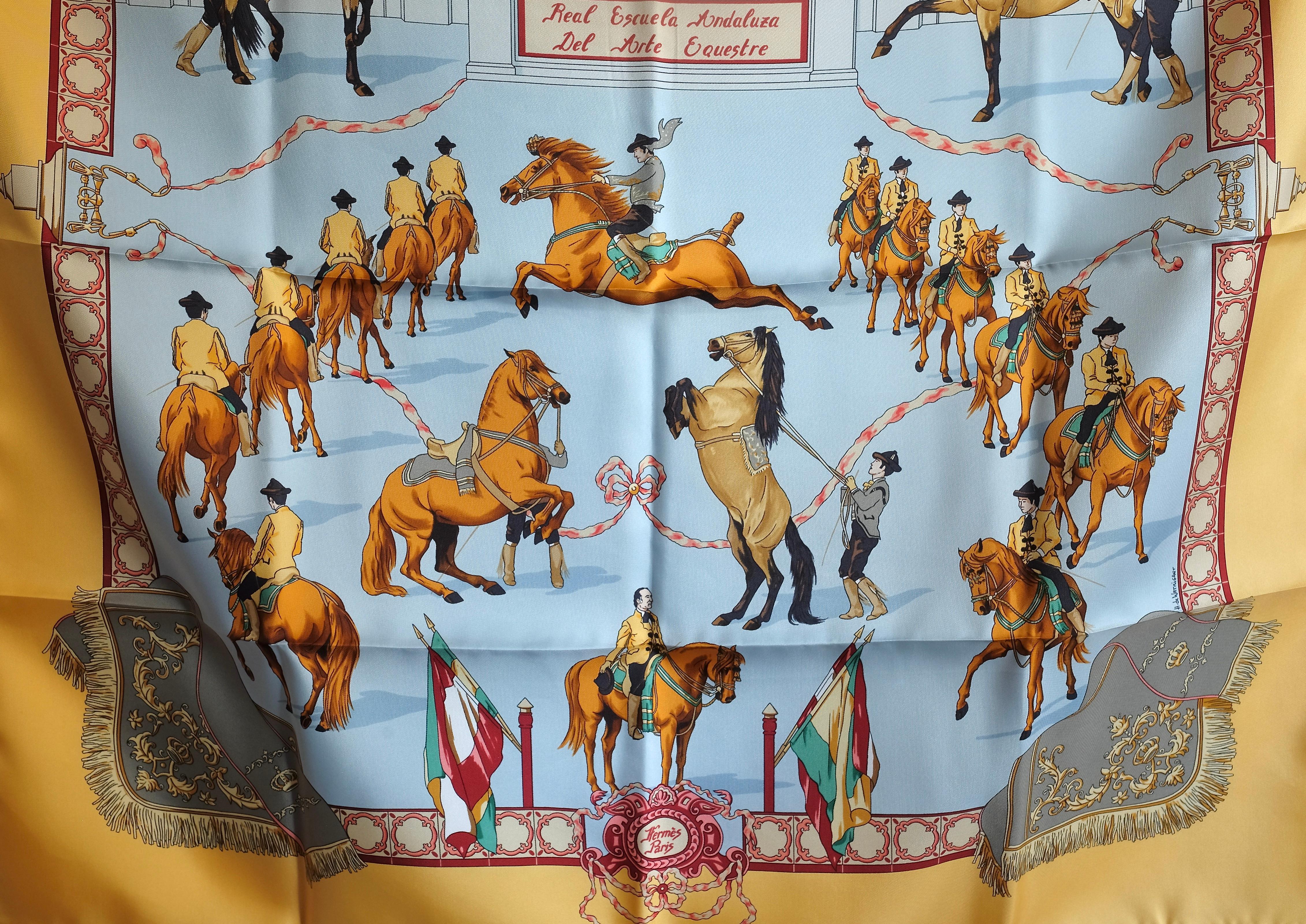 HERMÈS - Silk Scarf 