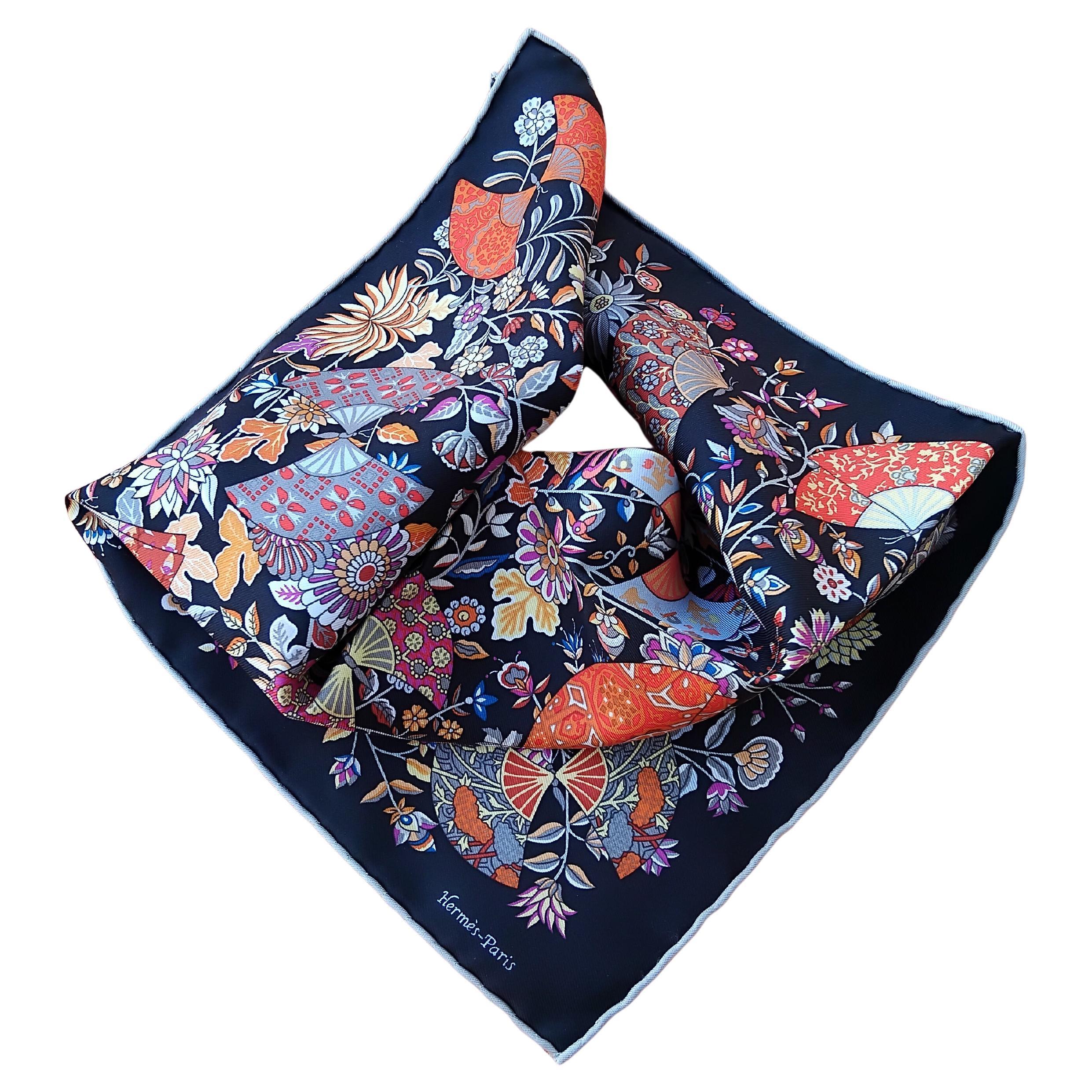 Hermès Seidenschal Fleurs et Papillons de Tissus C. Henry Gavroche im Angebot