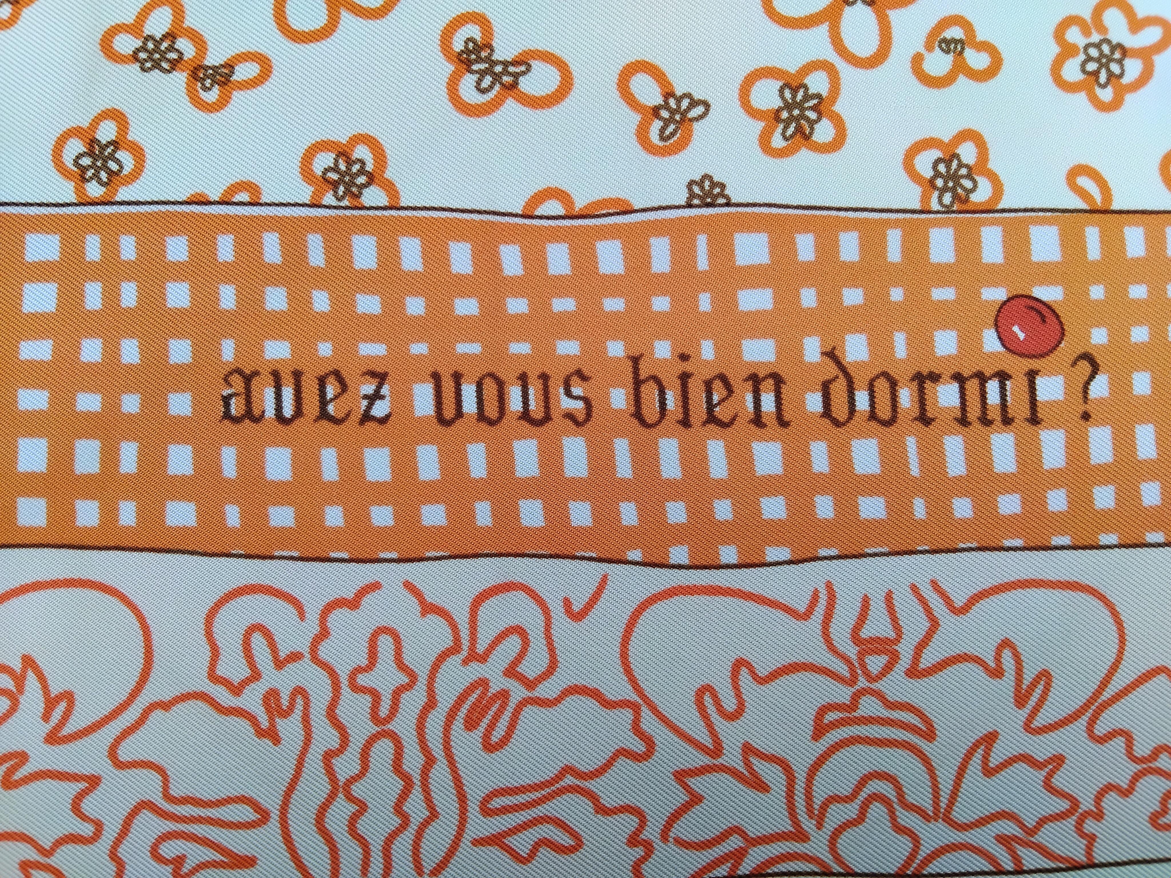 Beige Hermès Silk Scarf Gavroche Pocket Square Avez Vous Bien Dormi 42 cm For Sale