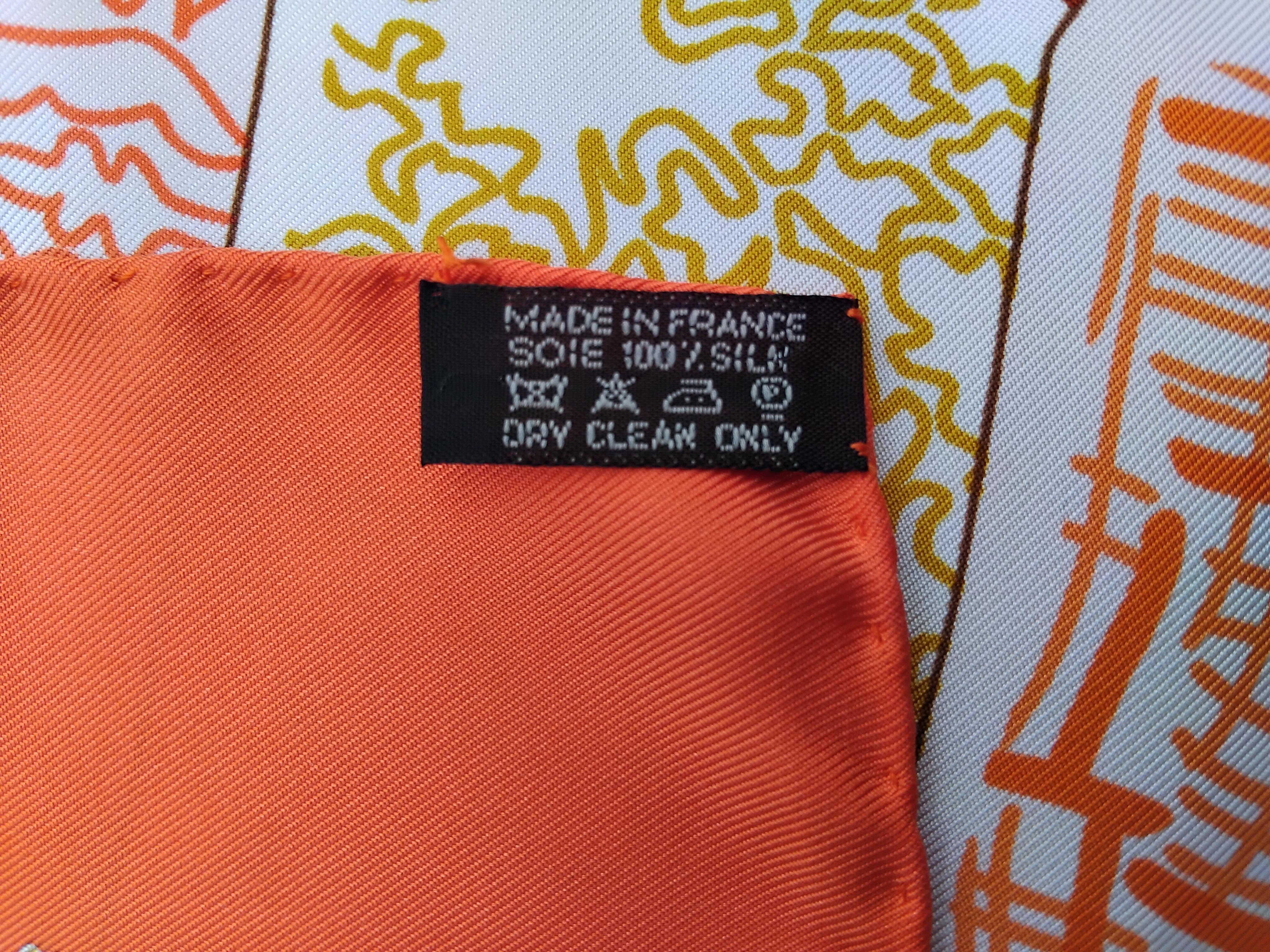 Hermès Silk Scarf Gavroche Pocket Square Avez Vous Bien Dormi 42 cm For Sale 2
