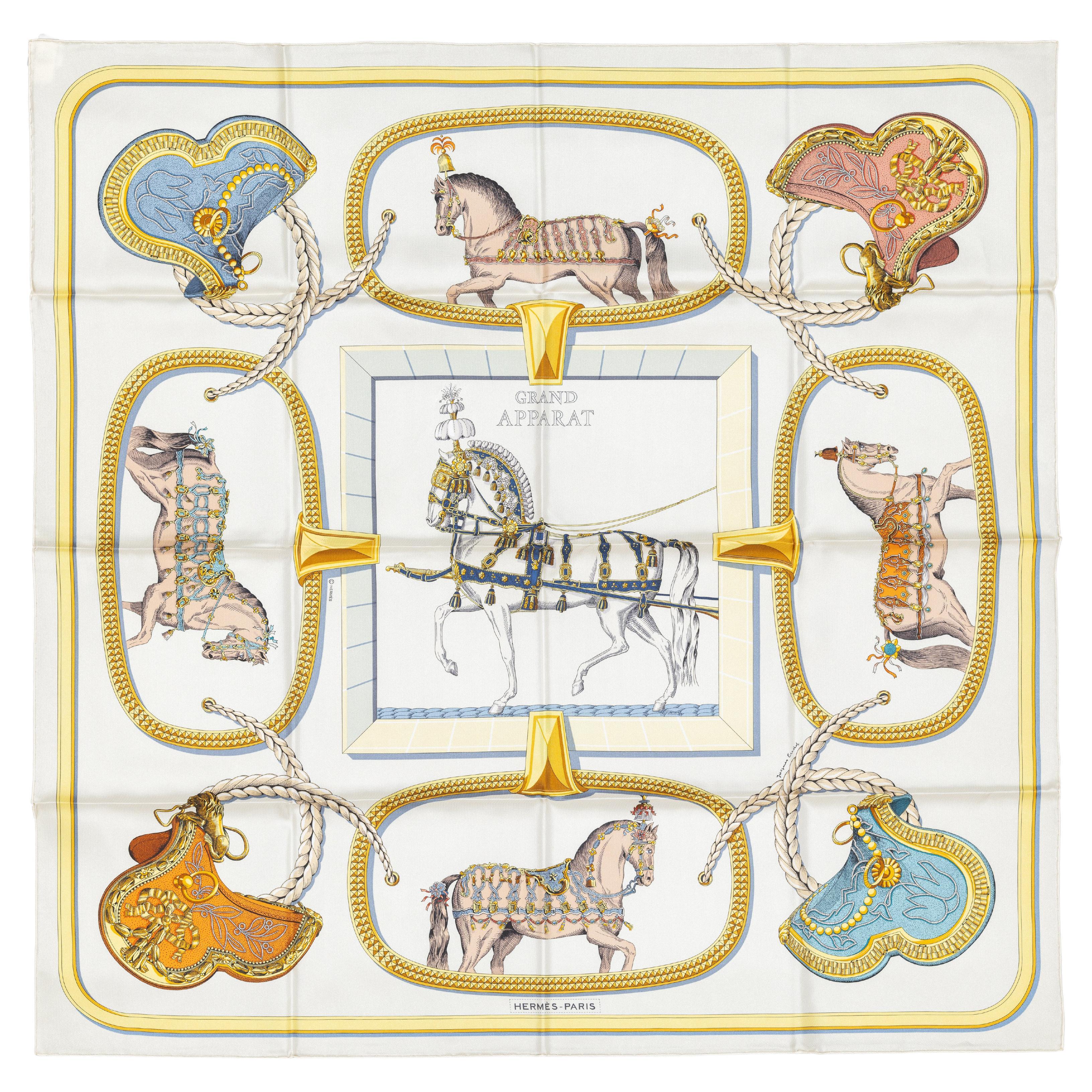 Hermes Silk Scarf Grand Apparat – Crème – Or - New With Tag For Sale