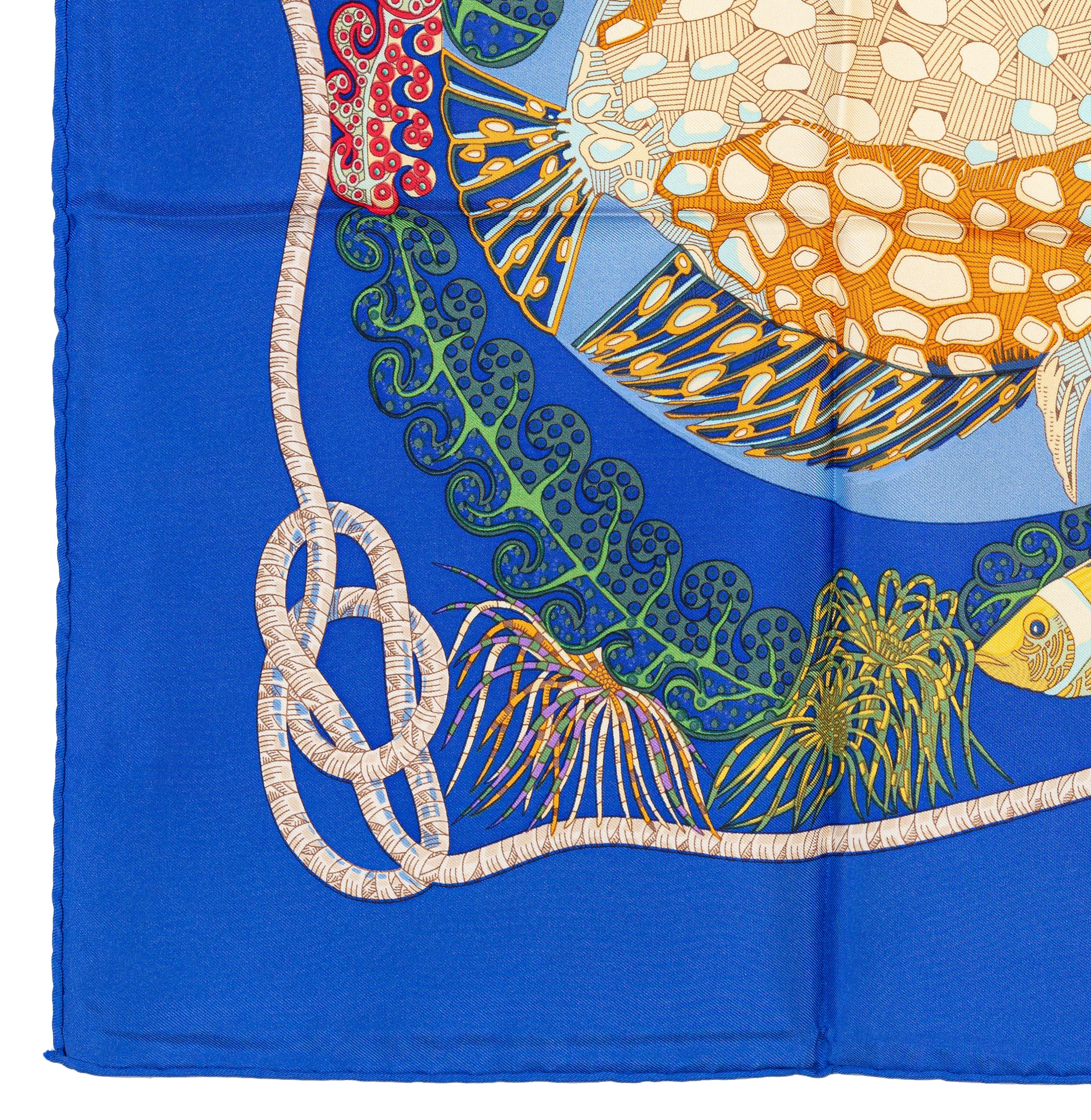 De las mujeres Pañuelo de seda Hermes - Grands Fonds - Azul cobalto - ¡Excelente estado!! en venta