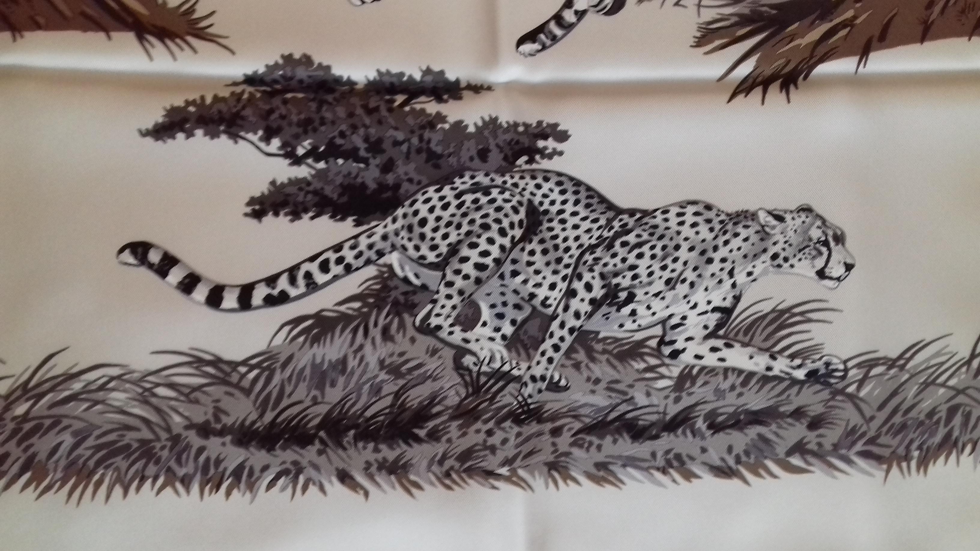 Hermès Silk Scarf Guépards Cheetahs Robert Dallet Beige Gray Brown 90 cm 4