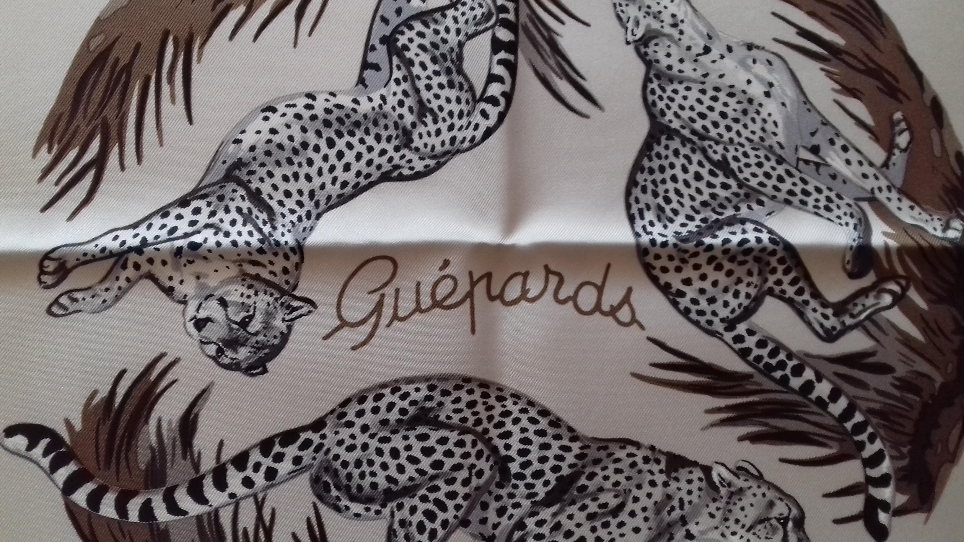 Hermès Silk Scarf Guépards Cheetahs Robert Dallet Beige Gray Brown 90 cm 6