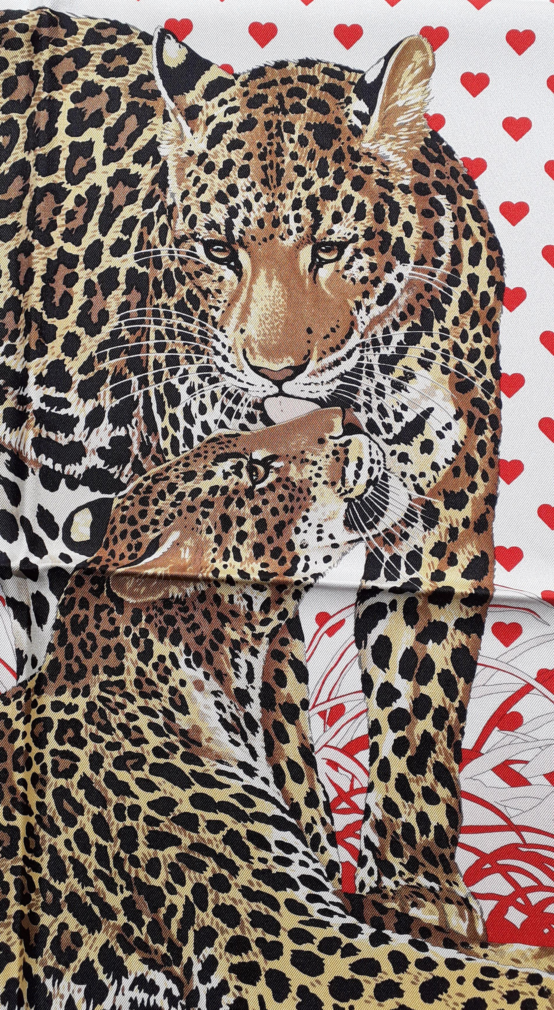 Hermès Silk Scarf Jungle Love Love Hearts Printed Robert Dallet White 90 cm 10