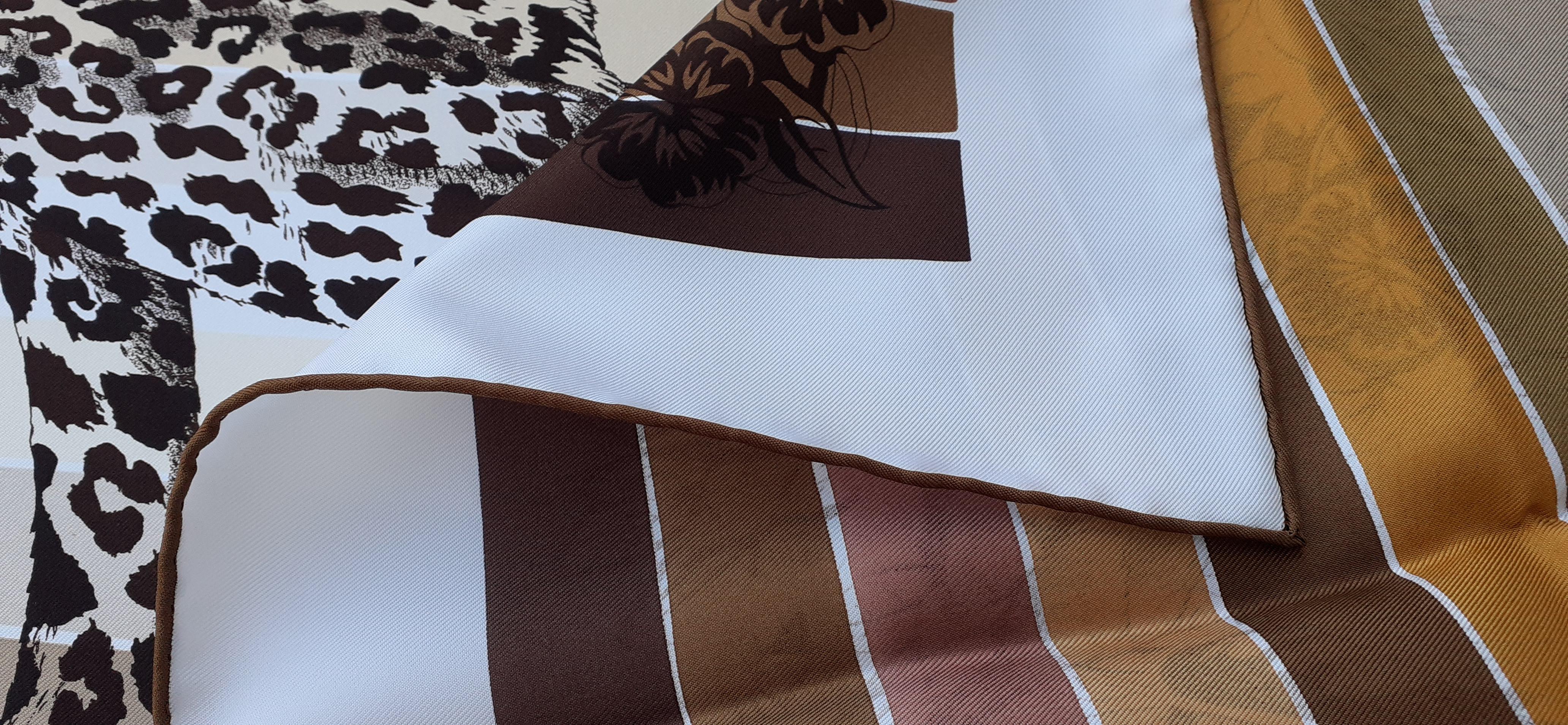 Hermès Silk Scarf Jungle Love Rainbow Rober DALLET White Brown 90 cm en vente 9
