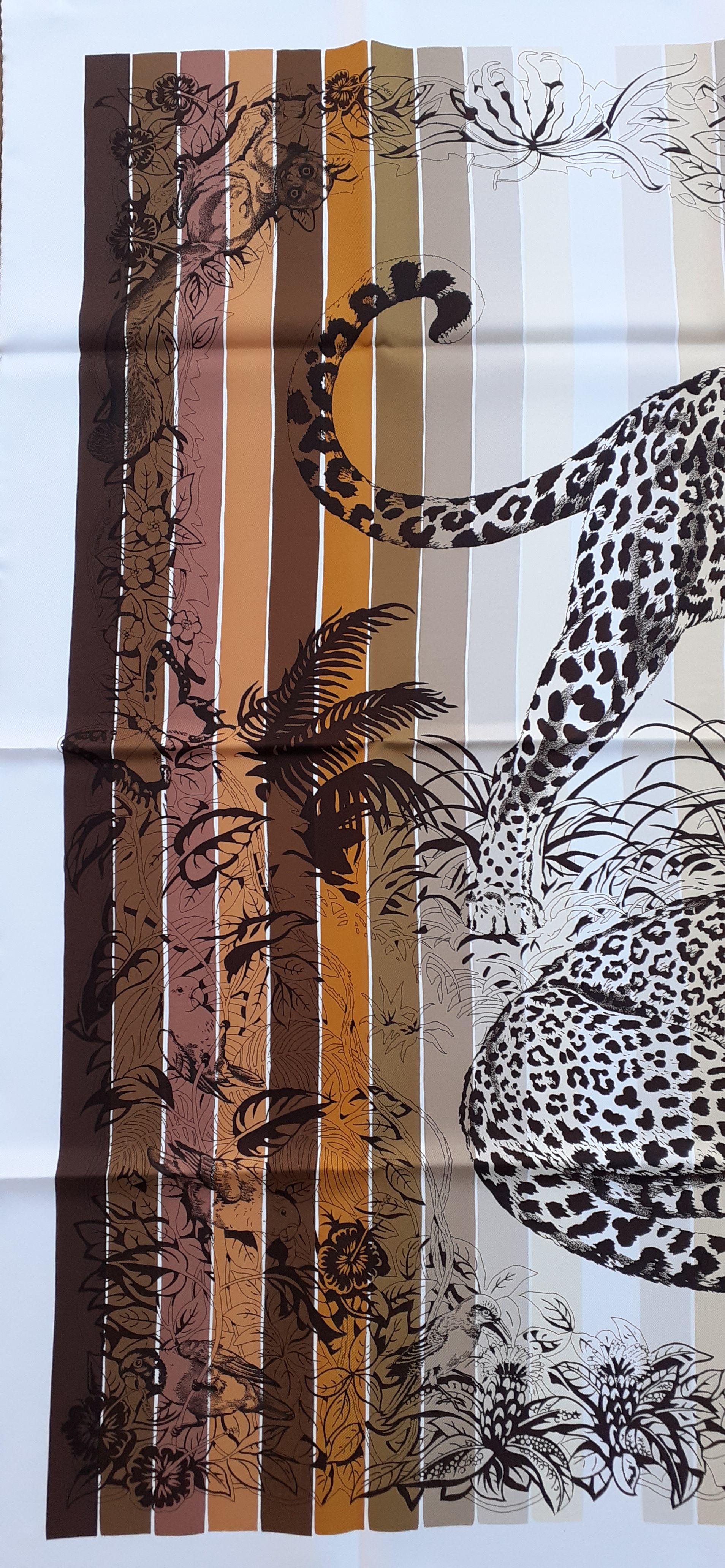 Gris Hermès Silk Scarf Jungle Love Rainbow Rober DALLET White Brown 90 cm en vente